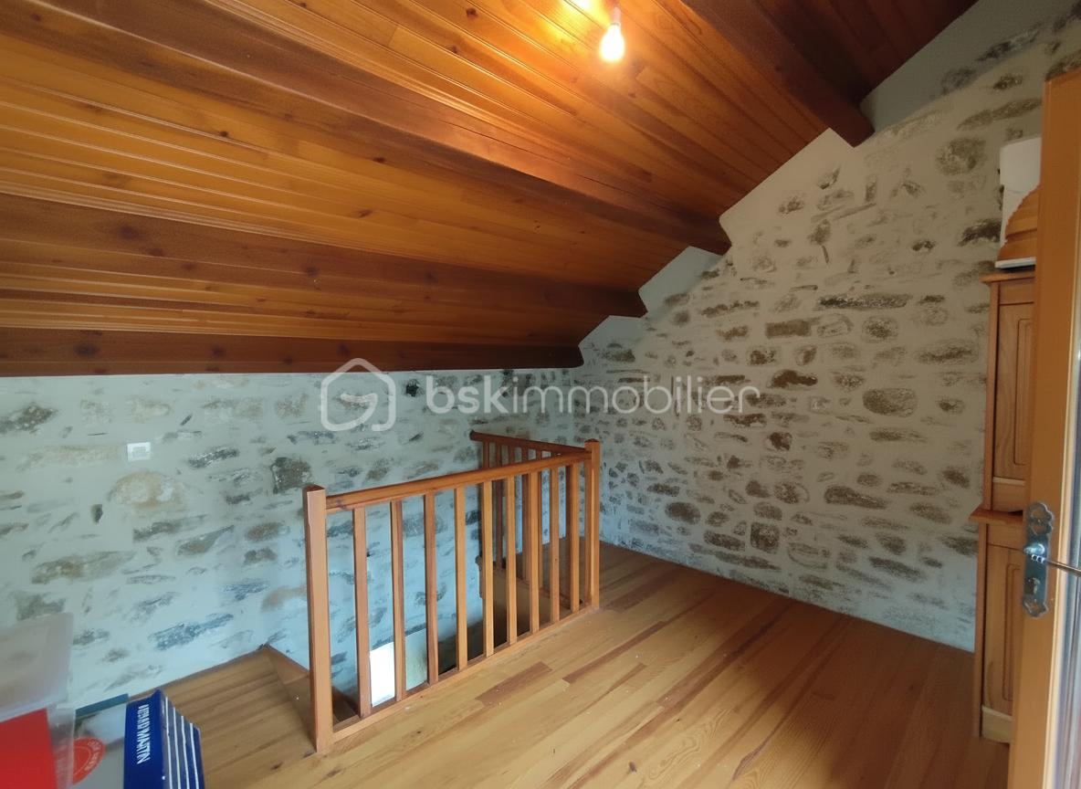 Maison en pierre de 110 m² - stu enntrée.jpg