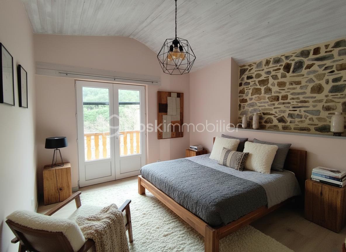 Maison en pierre de 110 m² - chre 3.jpg