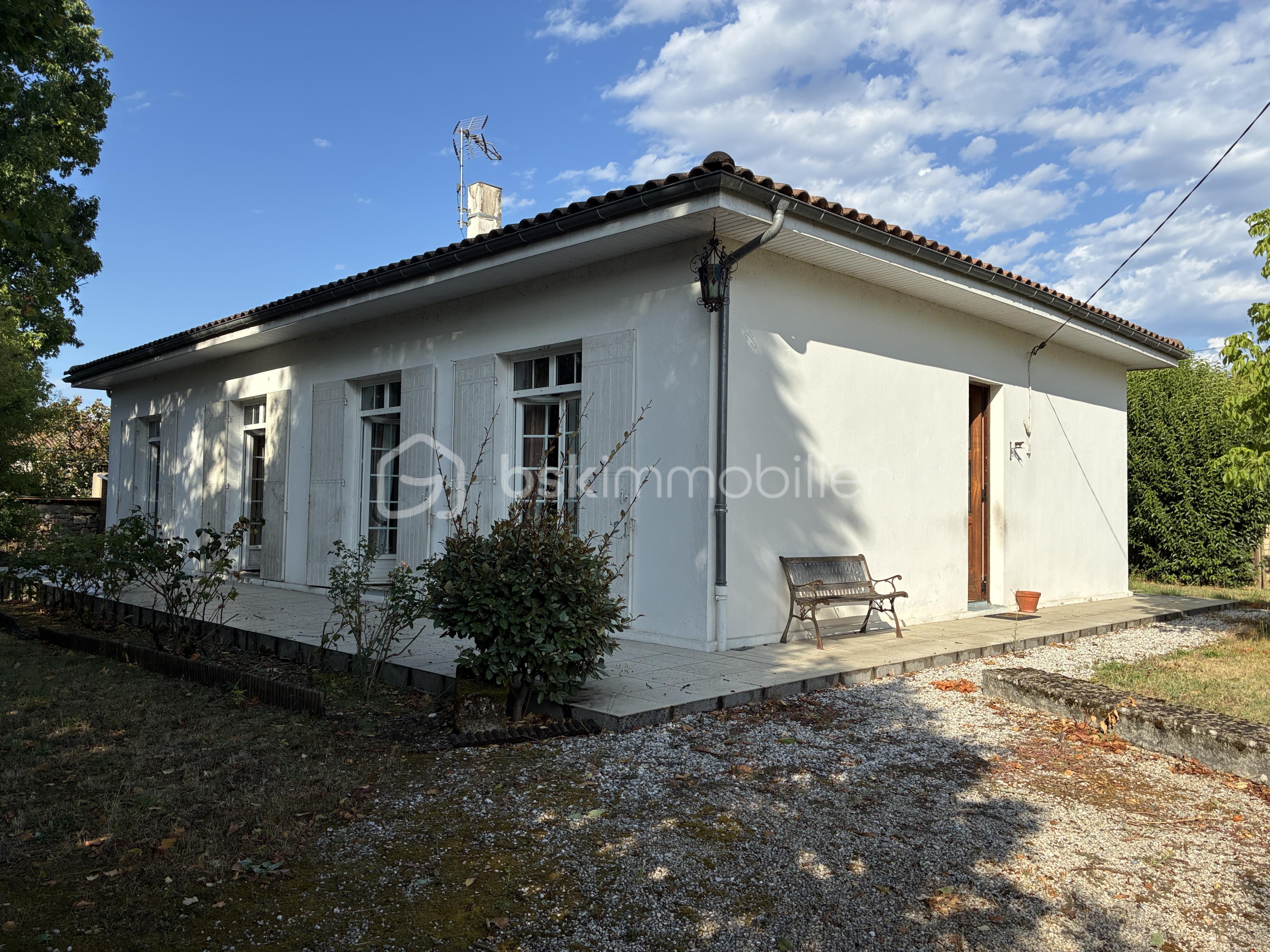 Maison 5 pièces 110 m² · à Sauveterre-de-Guyenne · 110 m² · 228 000 €