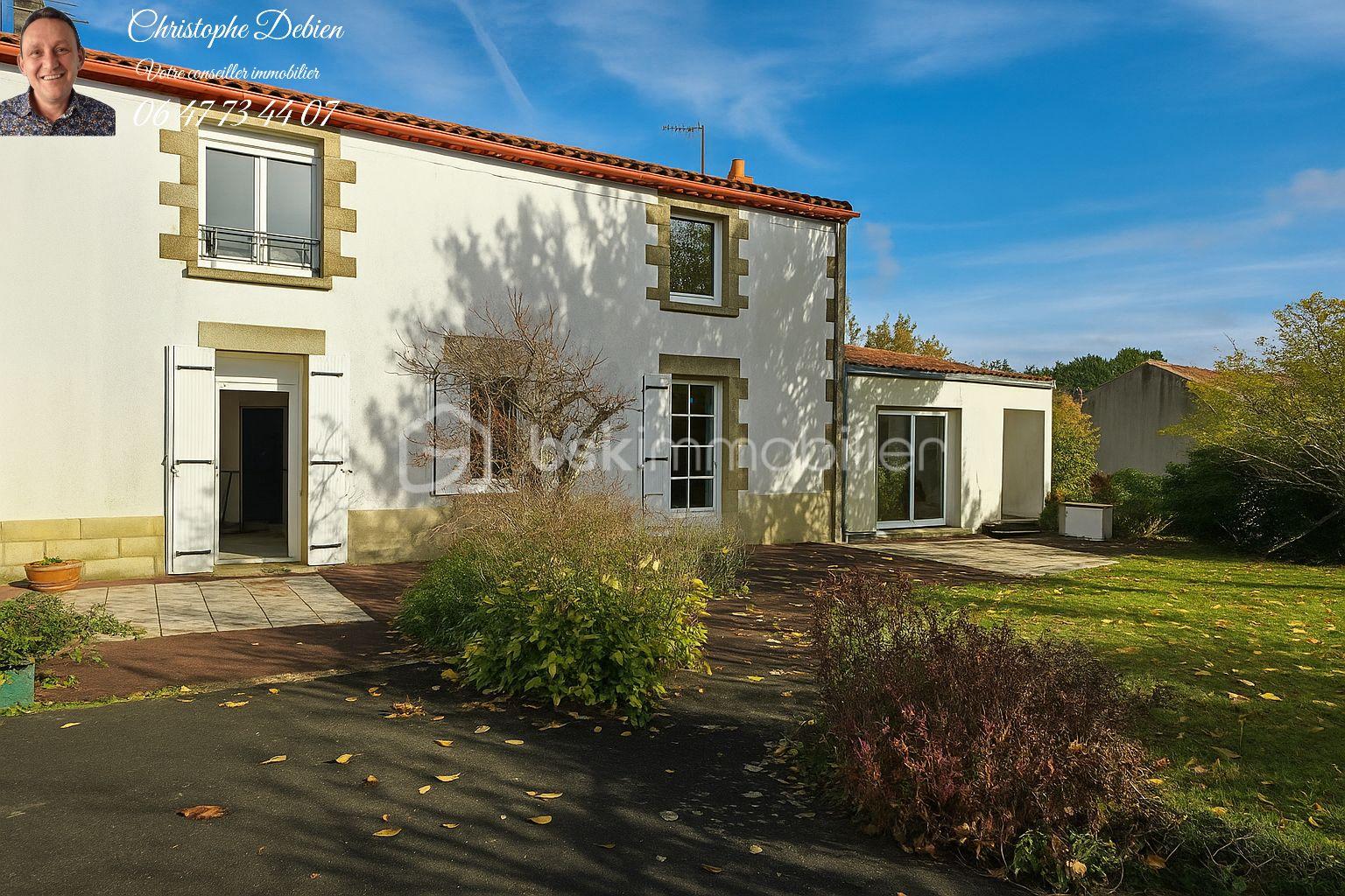 Maison en pierre de 145 m²