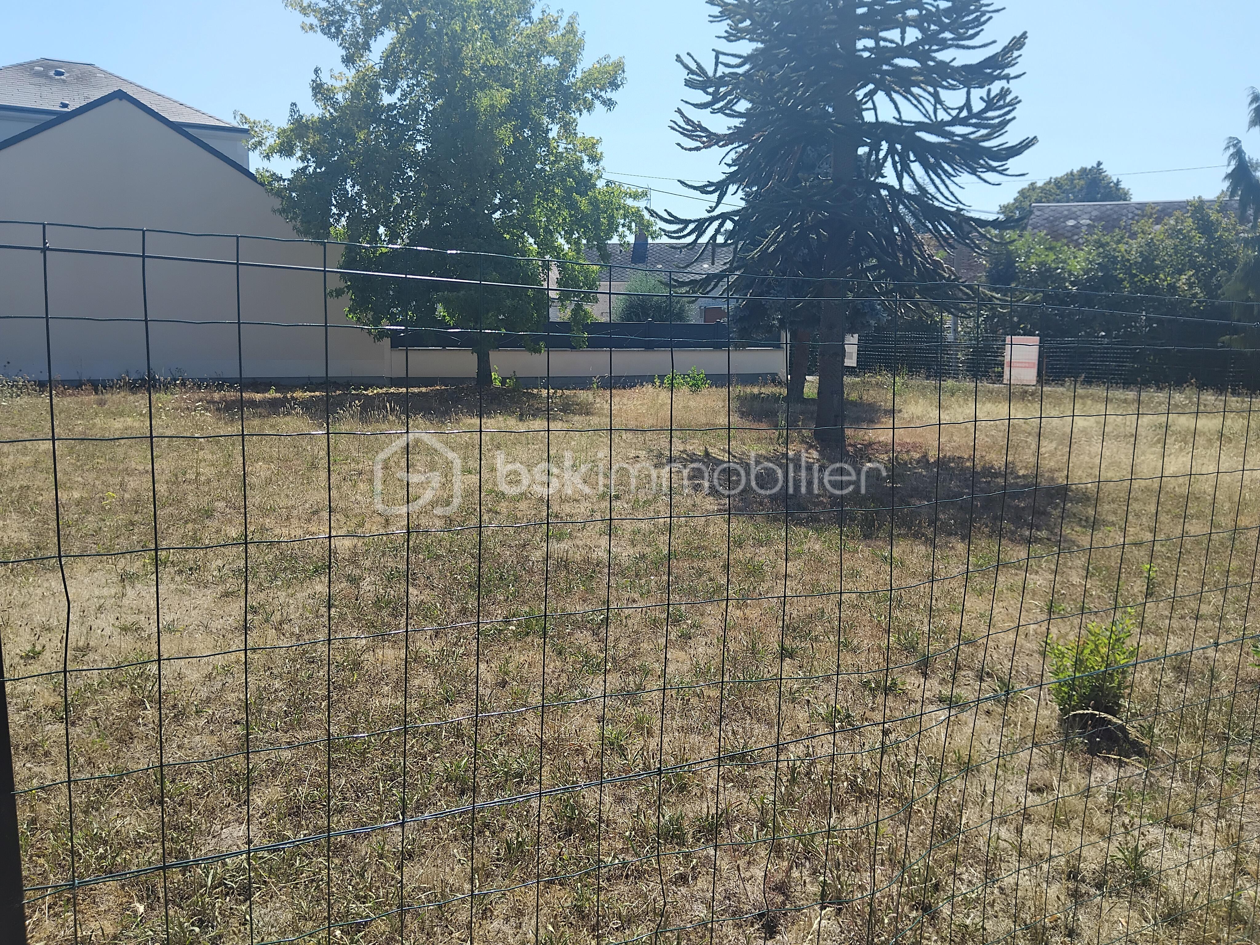 Terrain 536 m² · à Ingre · 536 m² · 92 000 €
