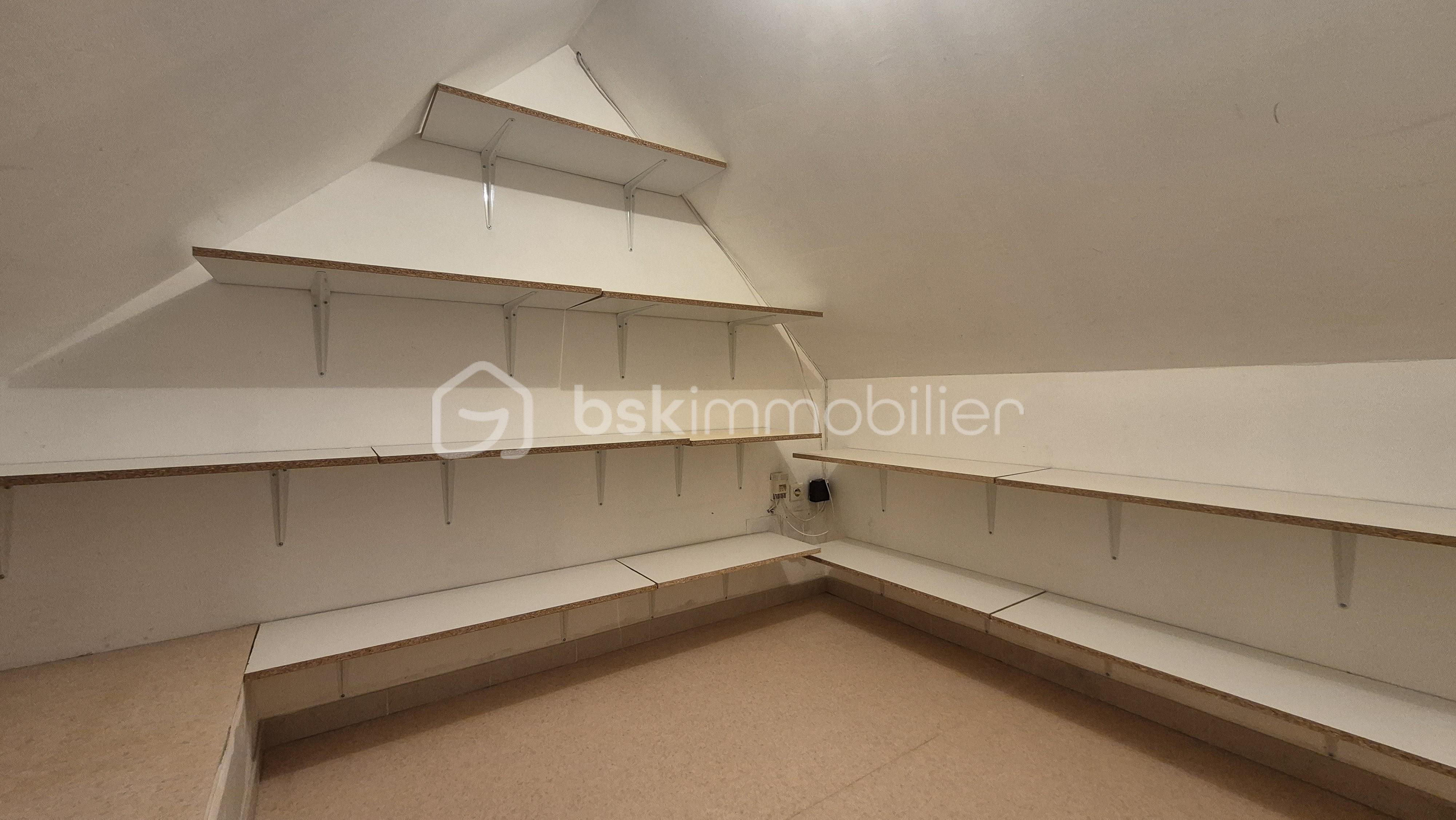 Maison de 155 m² - Dressing.jpg