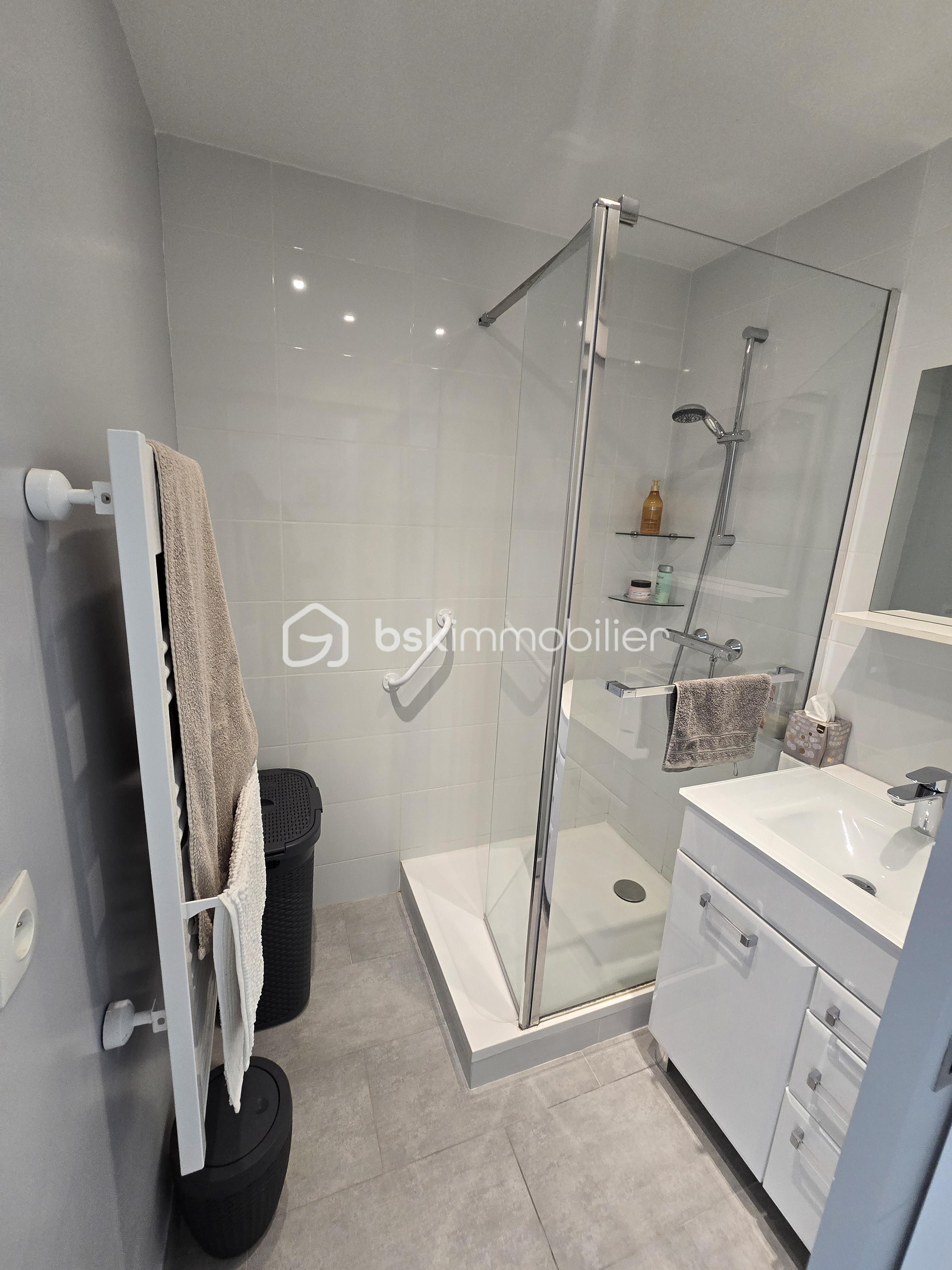 Appartement de 60,59 m² - 8av6jrUCugg1MCEGOvPk1gvvW0bGZgPsg1RxwgB5-branded.jpg