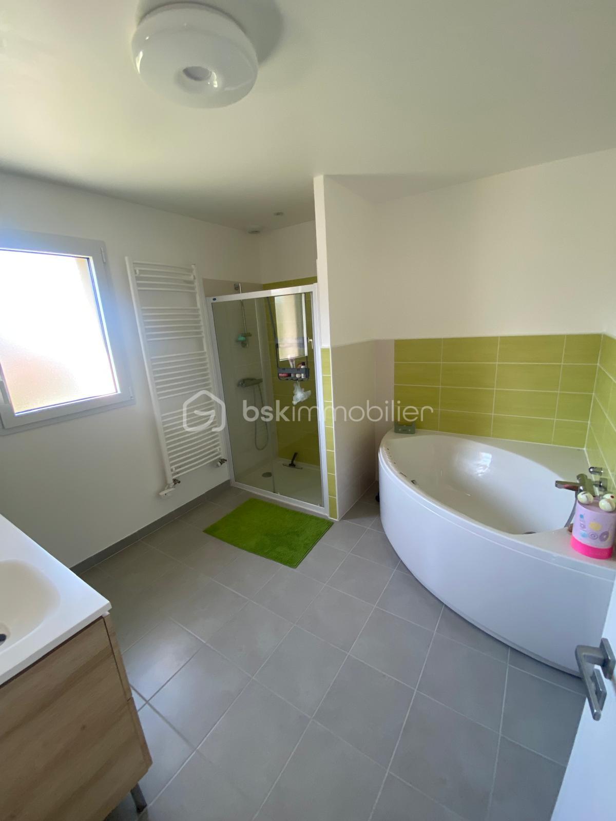 Pavillon de 180 m² - 9de5b6cb-df82-4916-93fb-b5d439fc1e19.jpeg