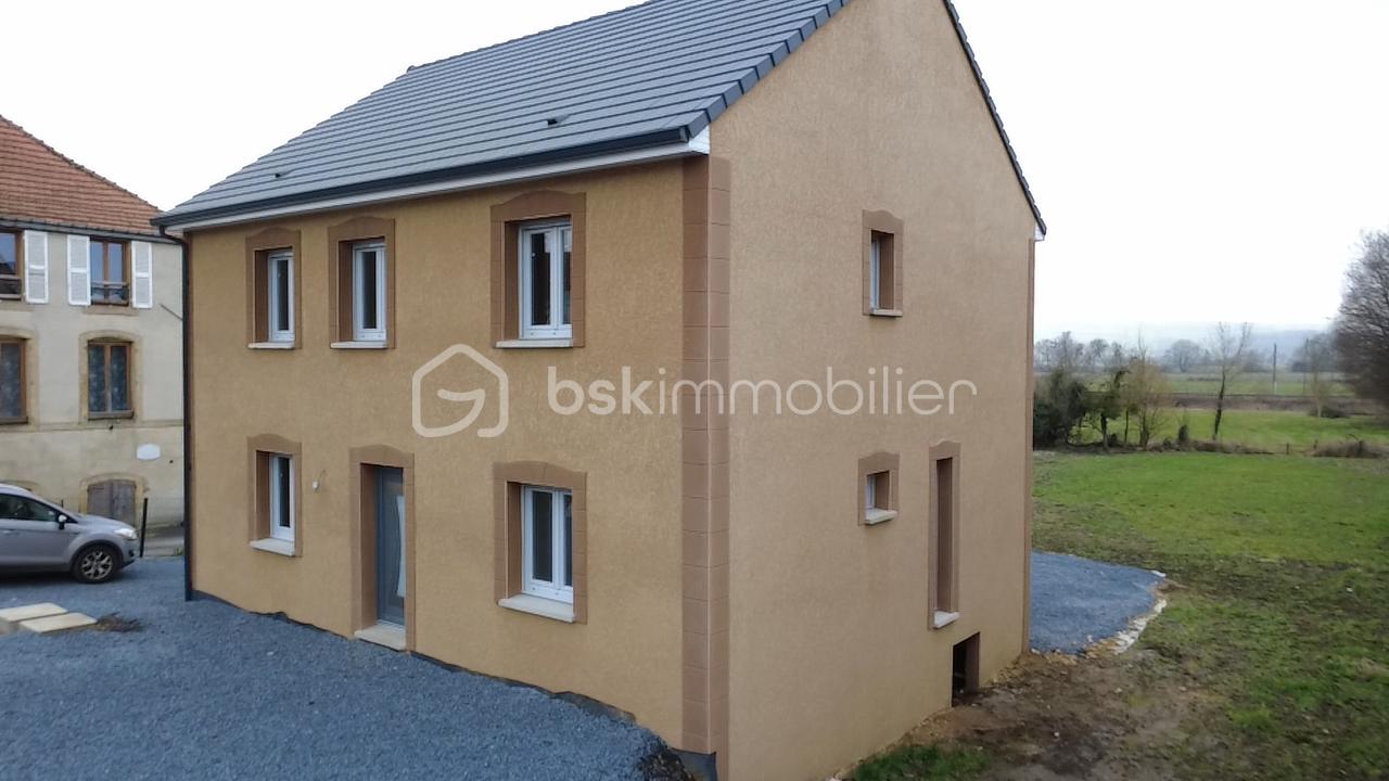 Maison de 137 m² - dji_fly_20260209_140243_0_1770642163566_photo_low_quality.jpg