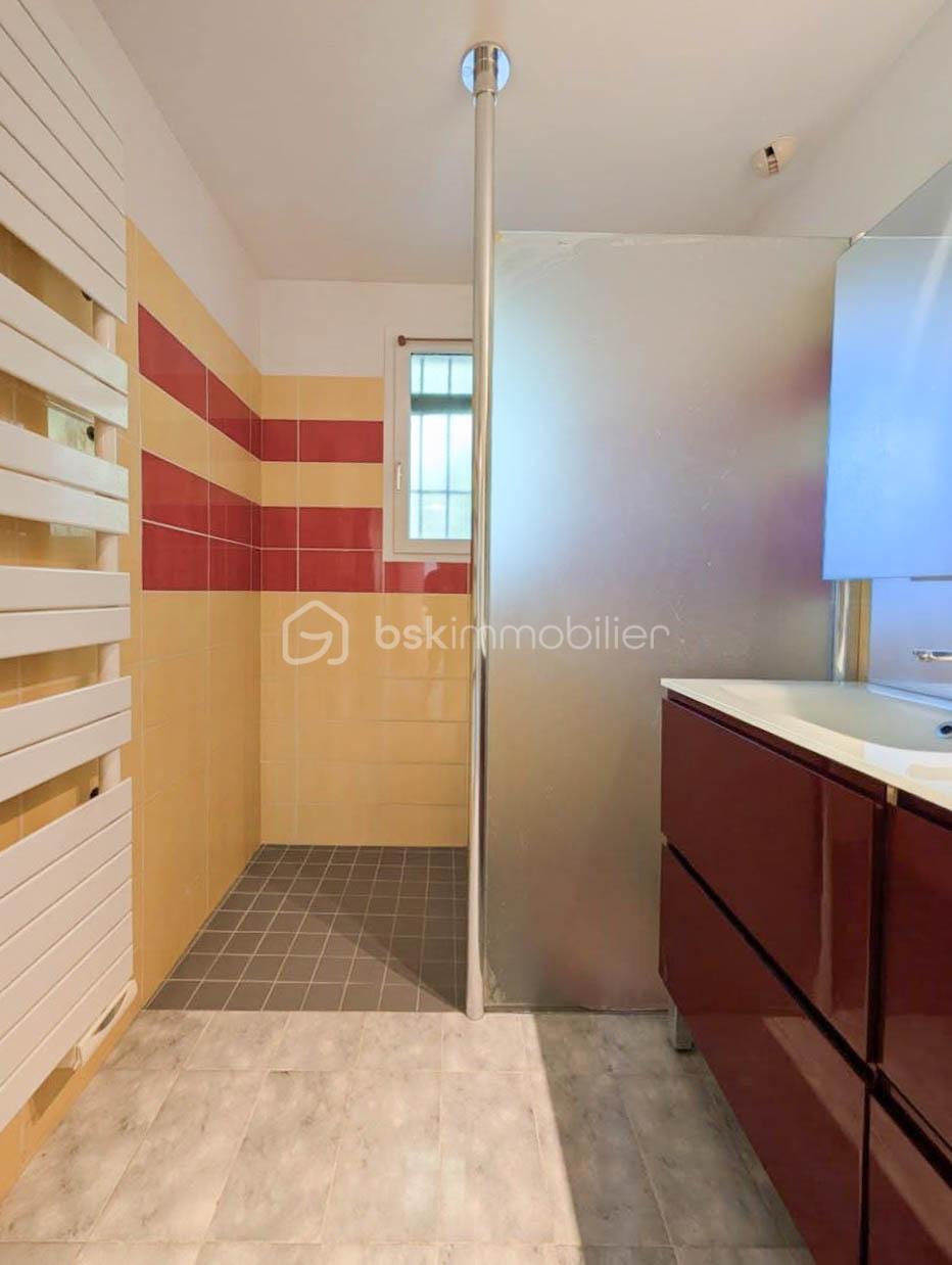 Maison contemporaine de 101 m² - 529355937_10223623749502149_7349778166501394040_n.jpg