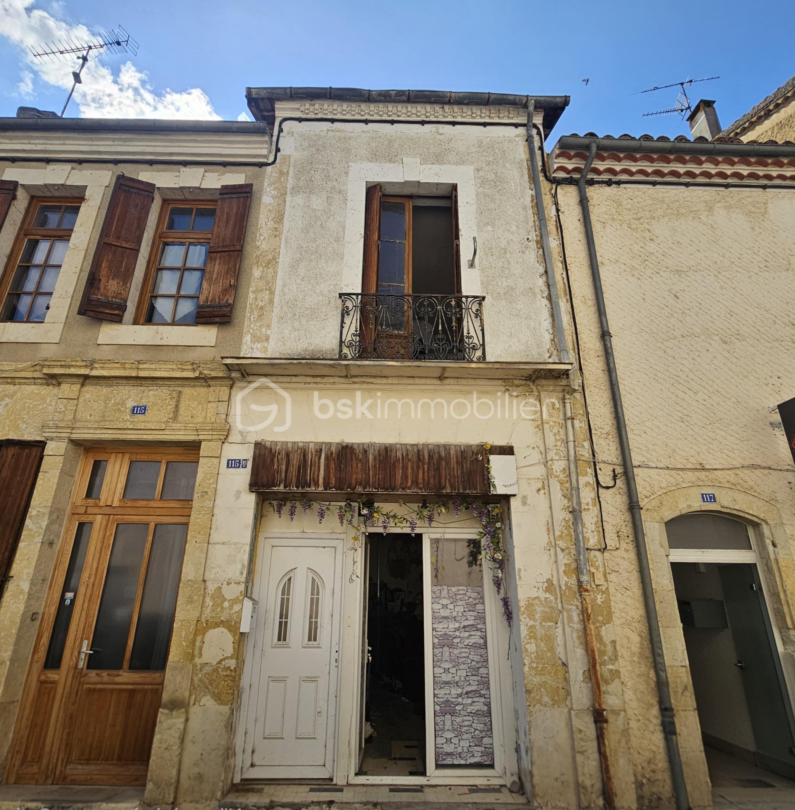 Maison 6 pièces 112 m² · à Fleurance · 112 m² · 55 000 €