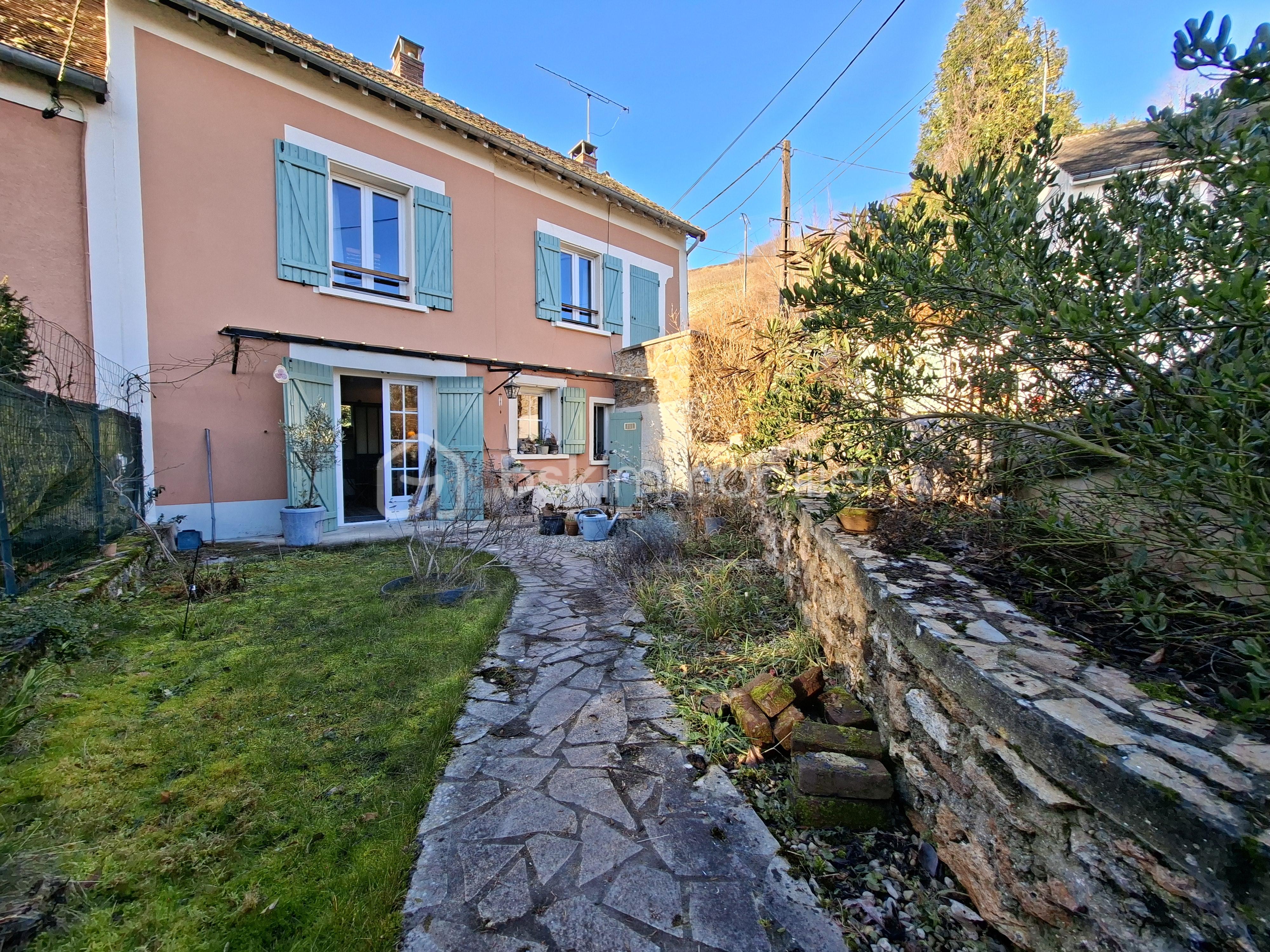 Maison de village de 76 m²