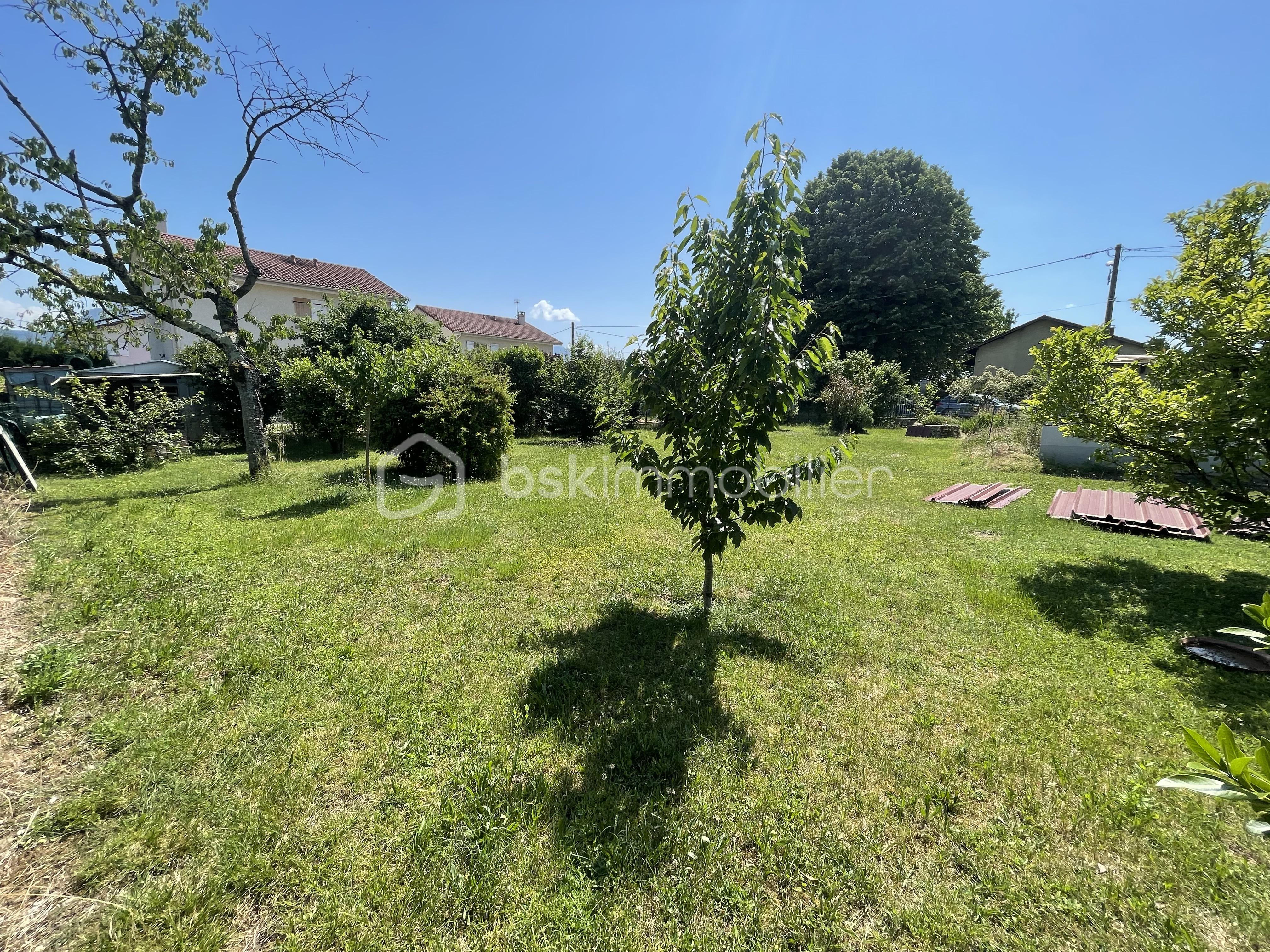 Terrain 520 m² · à Moirans · 520 m² · 135 000 €