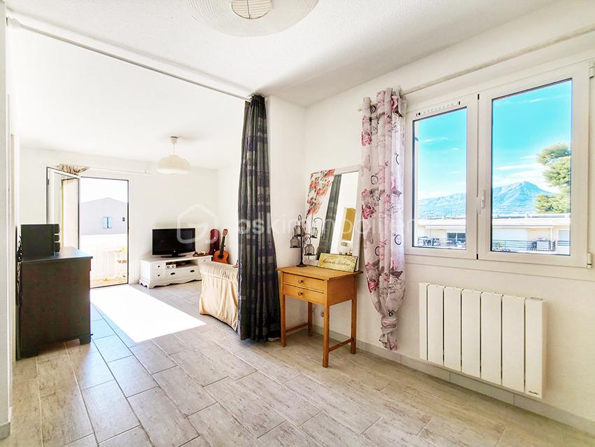 Appartement de 46 m² - salon2.jpg