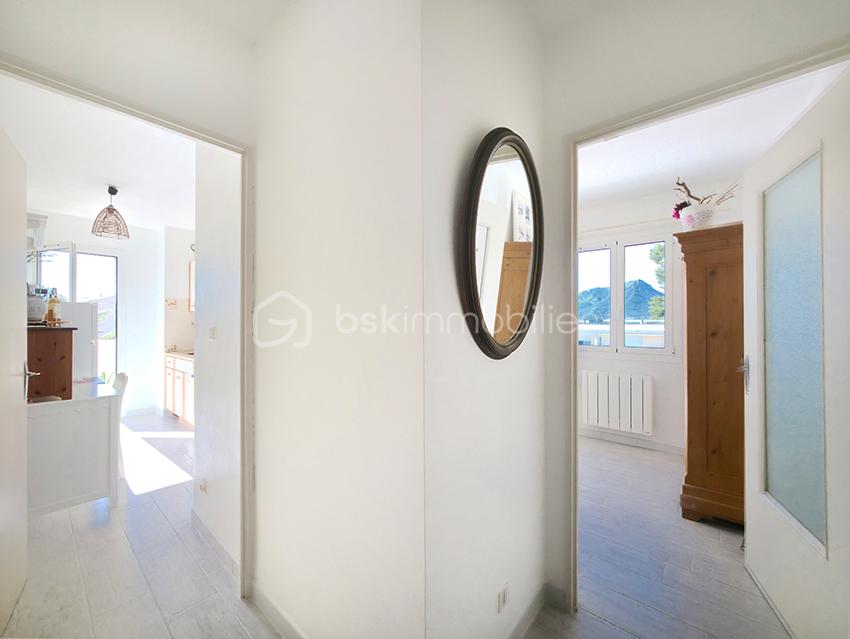 Appartement de 46 m² - couloir.jpg