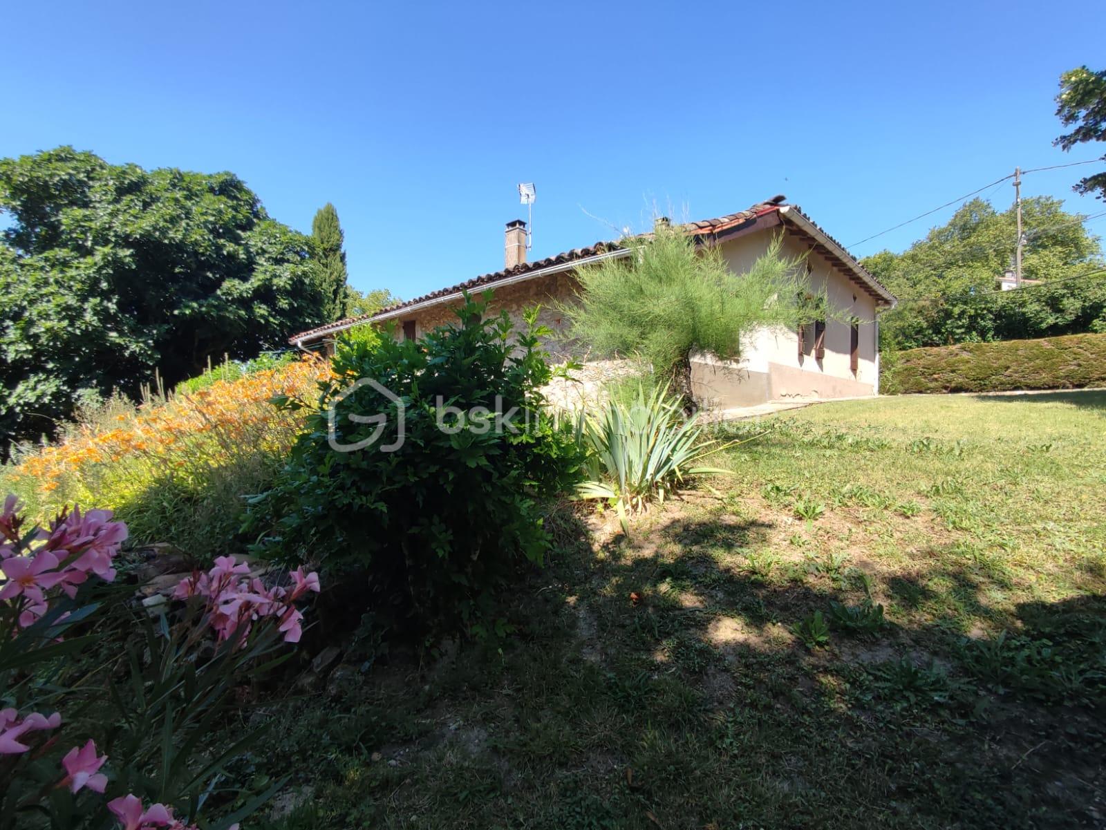 Maison de 125 m² - WhatsApp Image 2025-06-21 à 18.48.07_c25833df.jpg
