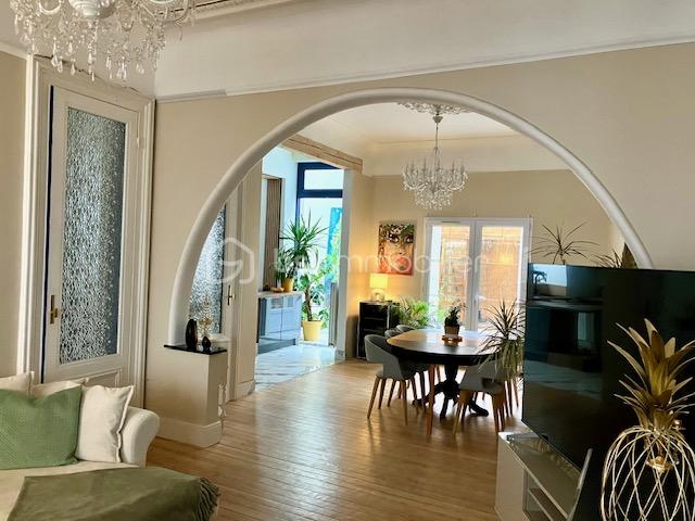 amaury arche du salon.jpeg