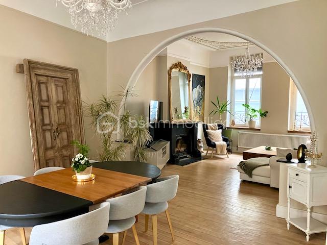 amaury arche du séjour droit cuisine.jpeg