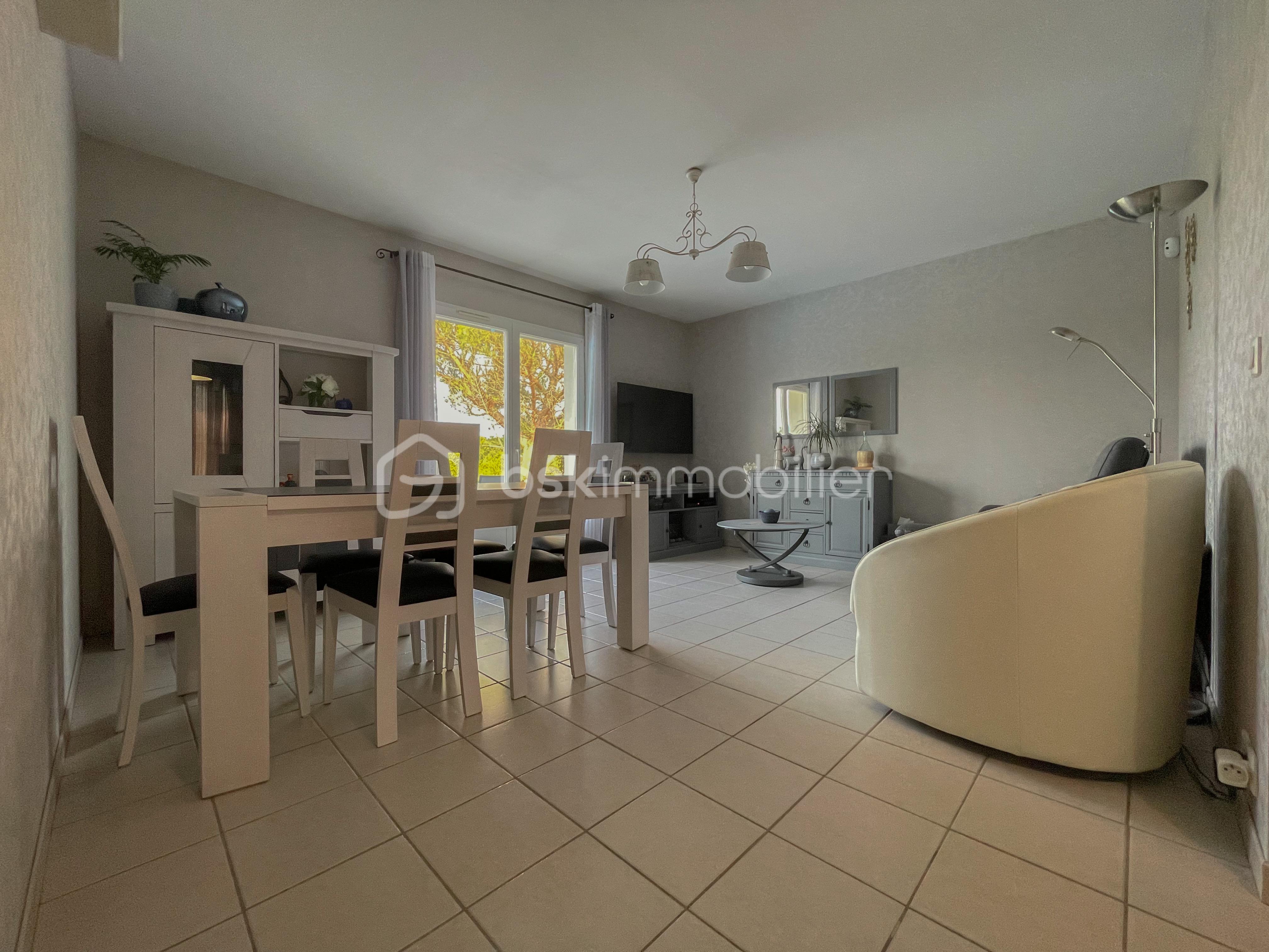 Maison traditionnelle de 83 m² - 4199C54F-ECE5-4BAD-96EF-24E7BFA6A727.jpeg