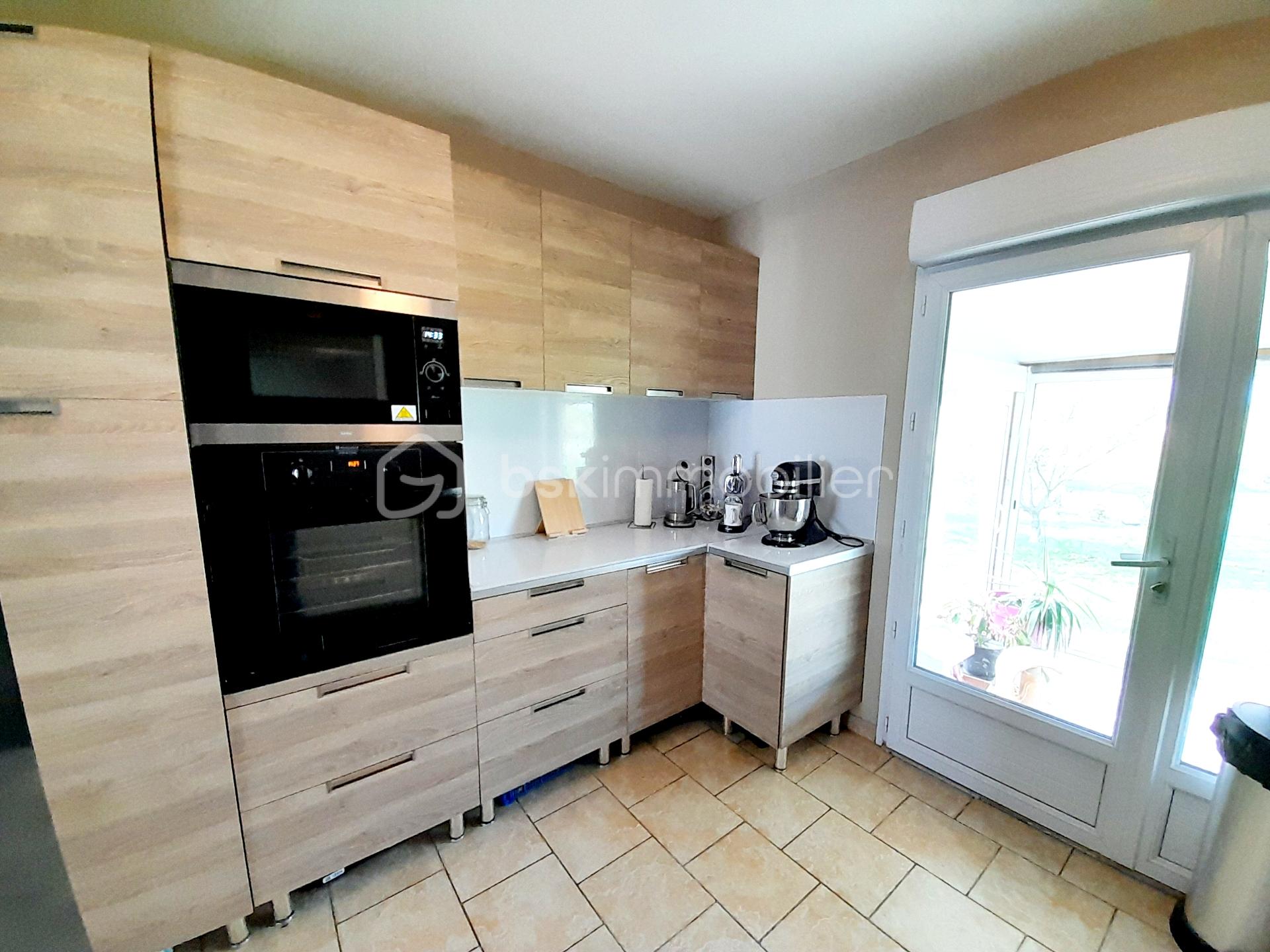 Maison traditionnelle de 132 m² - Polish_20251025_011719943.jpg