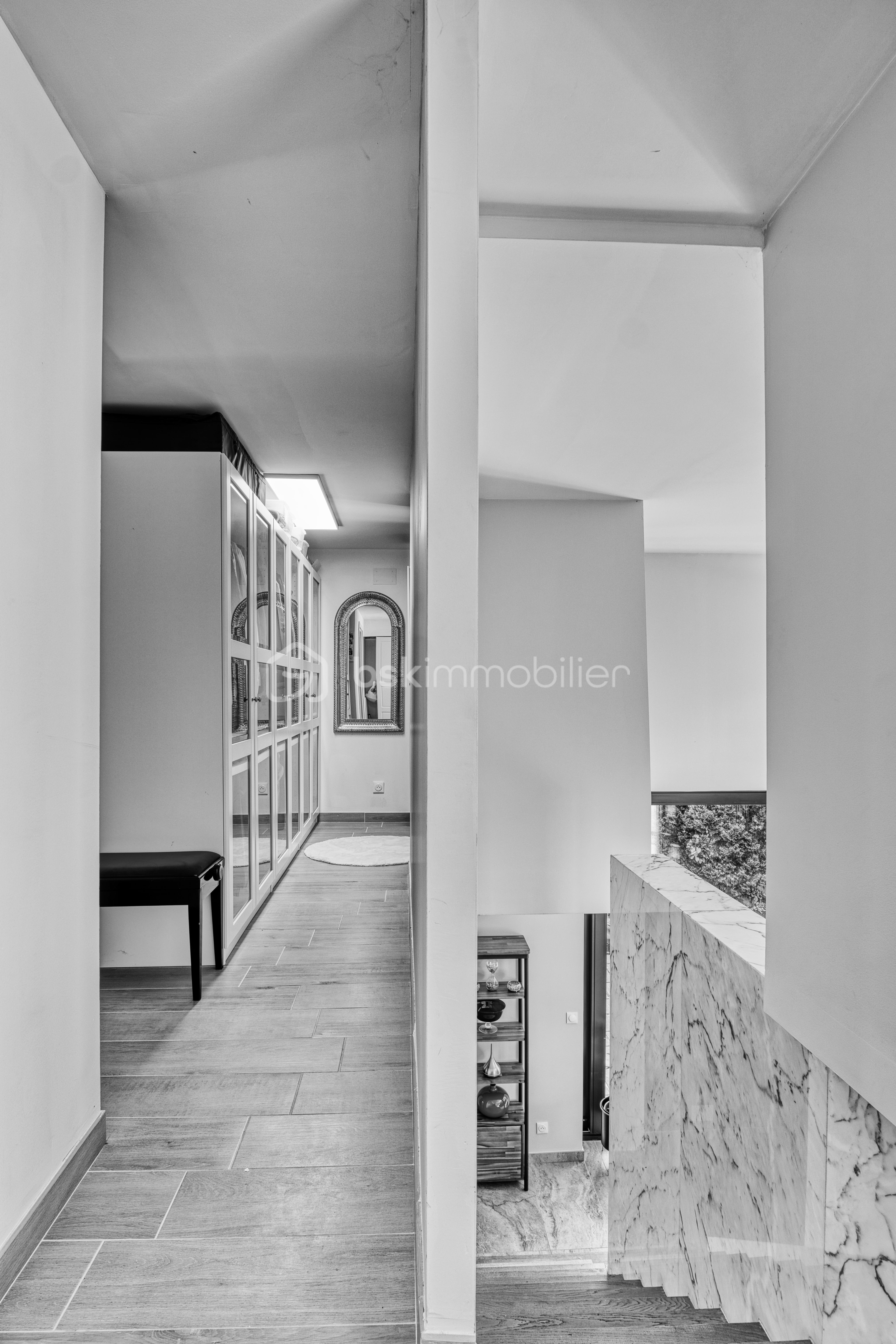 Maison contemporaine de 168 m² - 118_rue_de_la_Cote_Nancy_B_W_Arnauld_VINCENT_T2P_PHOTOS_04_.jpg