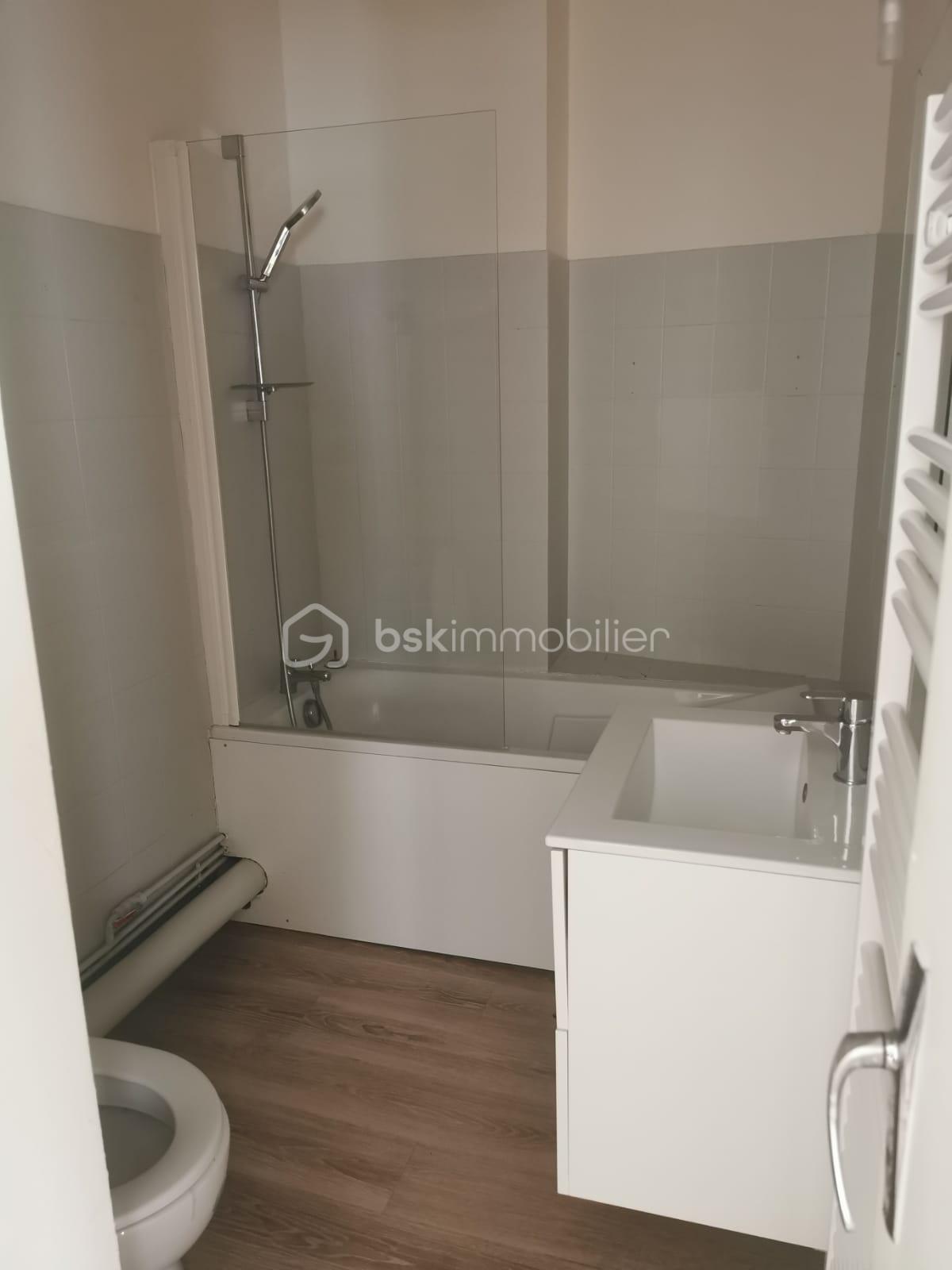 Immeuble de 440 m² - 317ca62b-feaa-45d9-bb9b-e643d6ea6d1e.jpg