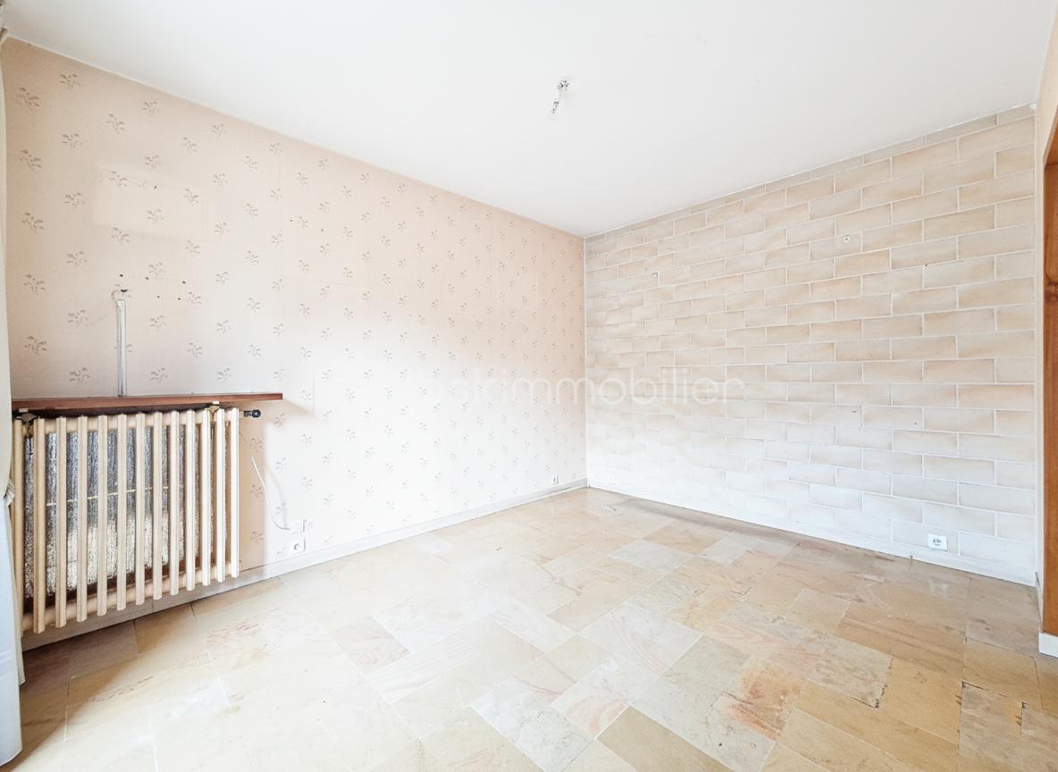 Maison de ville de 100 m² - Gemini_Generated_Image_lnjbodlnjbodlnjb.png