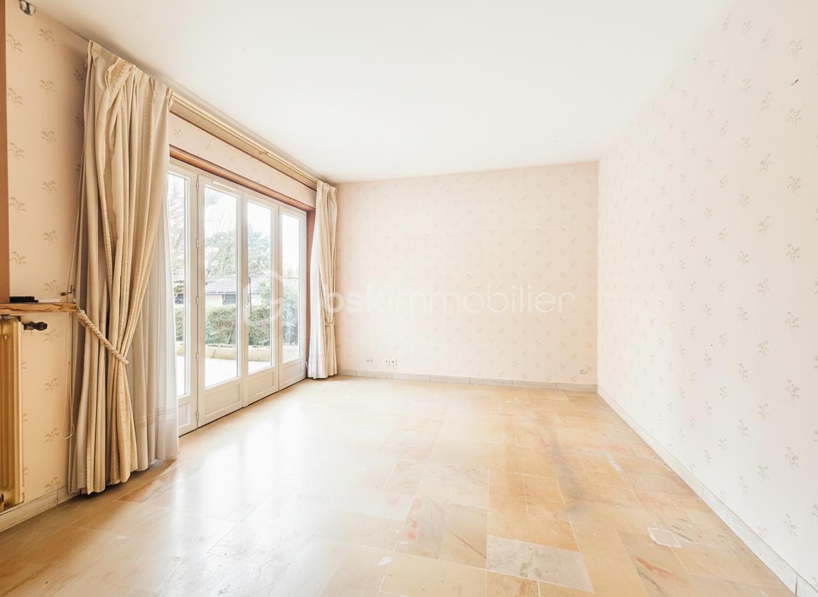 Maison de ville de 100 m² - Gemini_Generated_Image_y34jw6y34jw6y34j.png