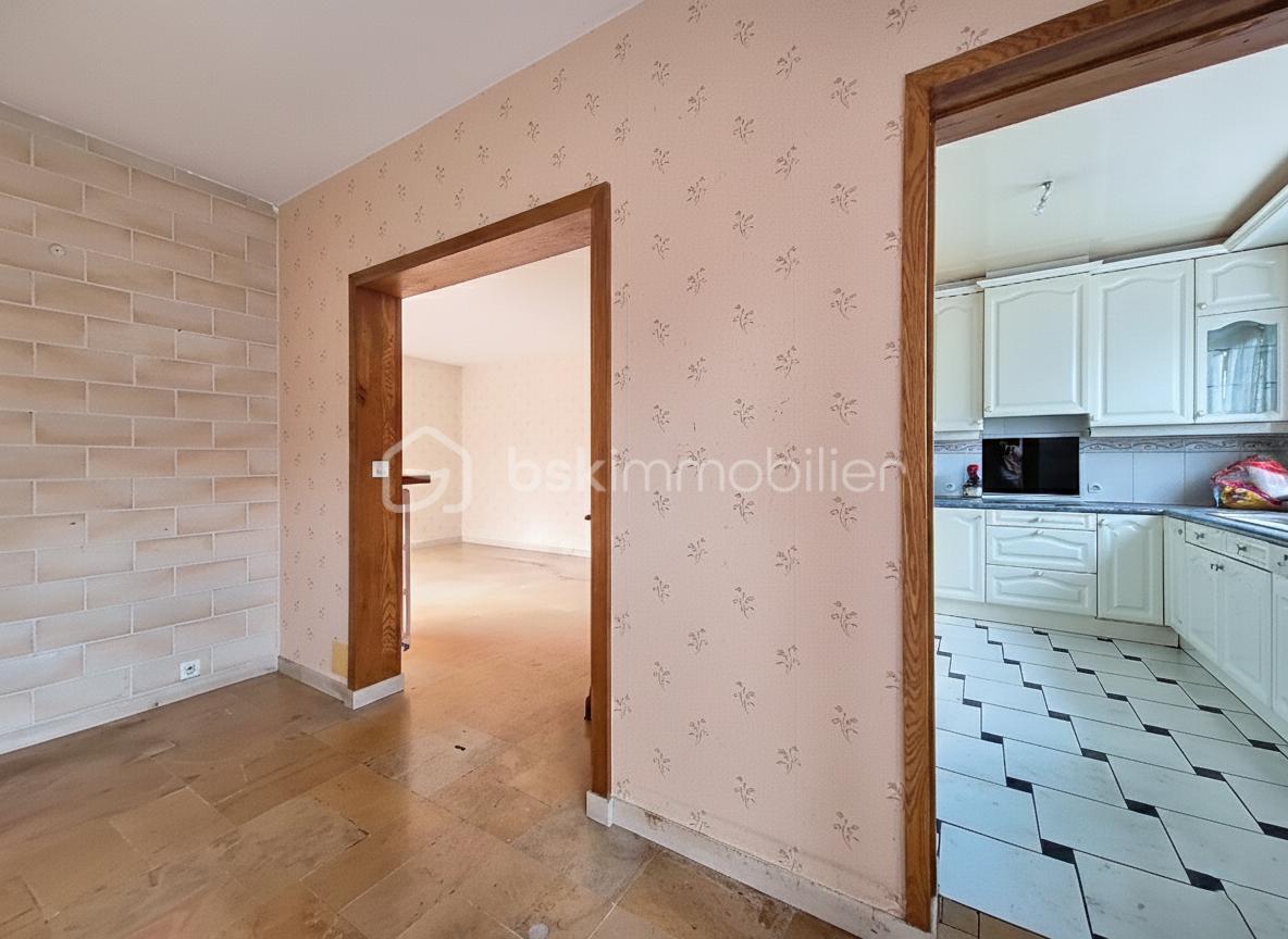 Maison de ville de 100 m² - Gemini_Generated_Image_1jrsbd1jrsbd1jrs.png