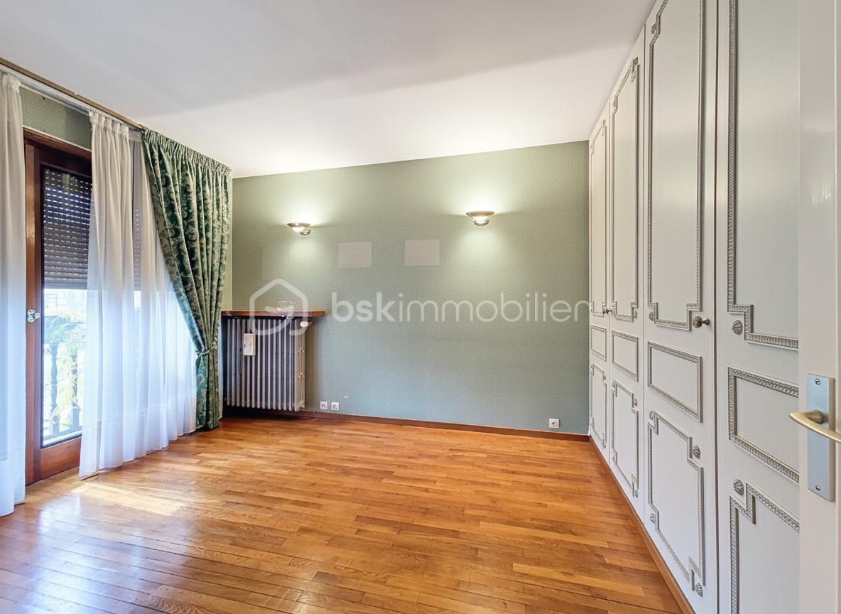 Maison de ville de 100 m² - Gemini_Generated_Image_dzvksydzvksydzvk.png