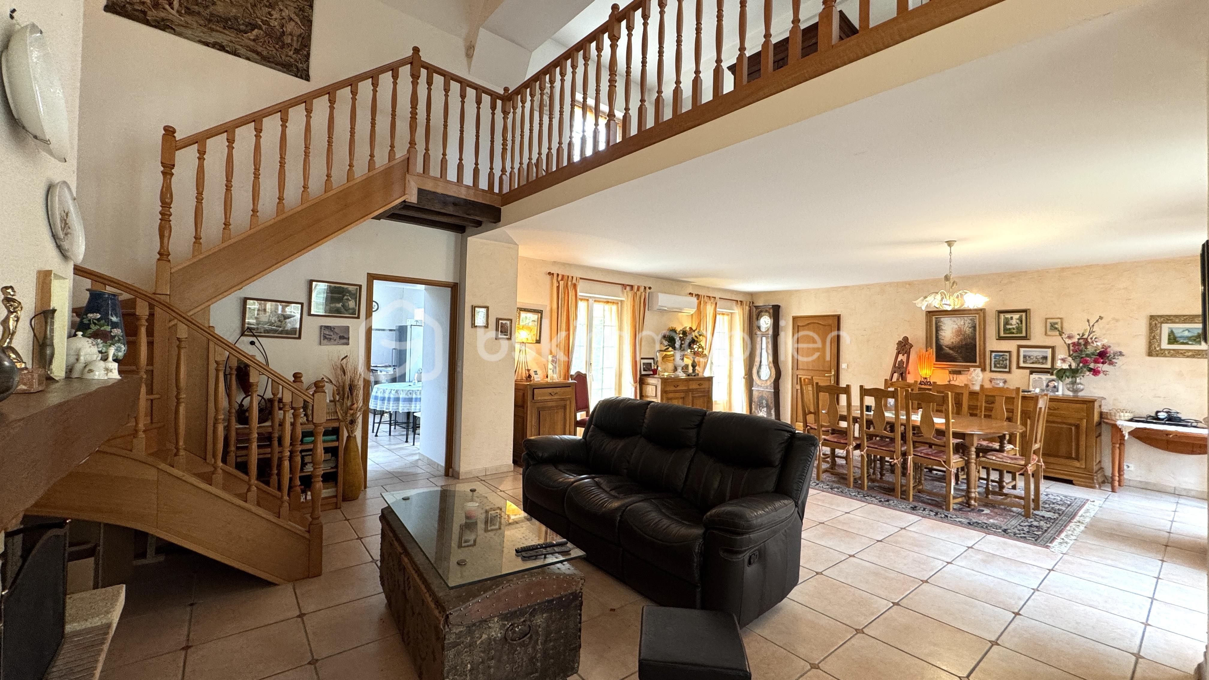 Maison de 210,11 m² - IMG_5282.jpg