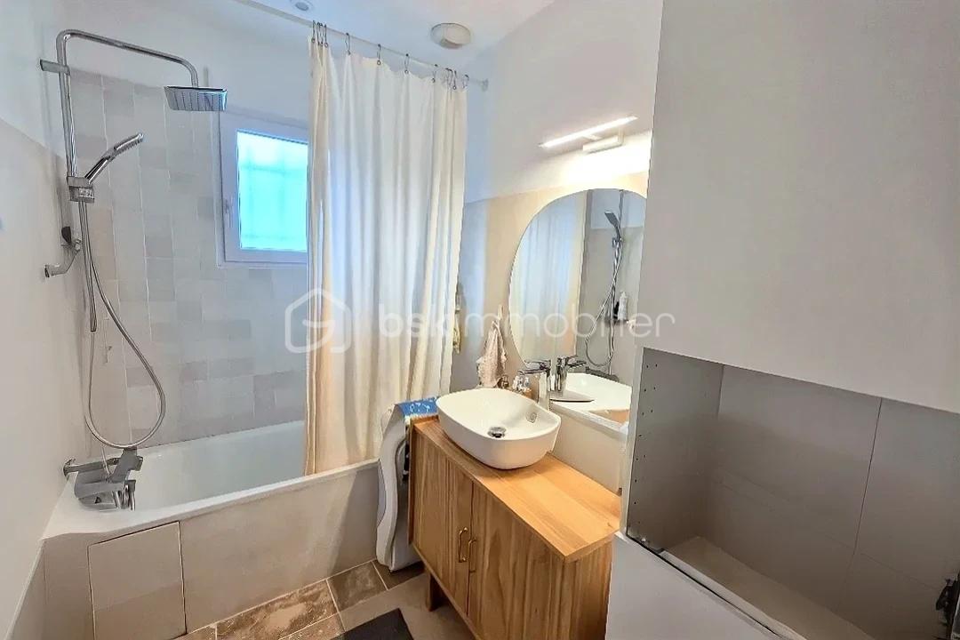 Maison jumelee de 75 m² - hoqi-9b0e6a76928c4ddeb62573f825385910.jpg