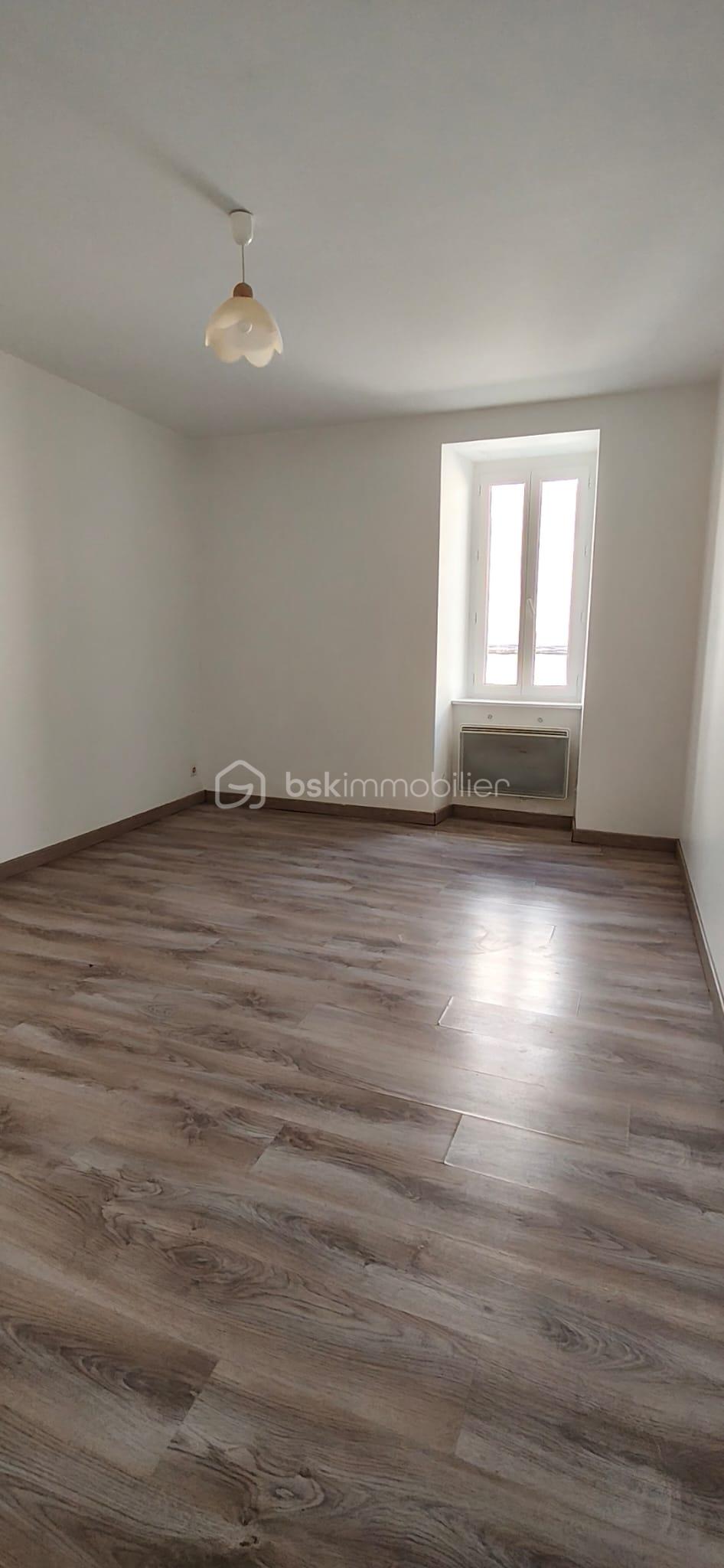 WhatsApp Image 2026-03-28 at 14.23.54 (3).jpeg