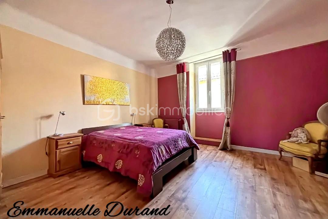 Maison de ville de 224 m² - 3 a.jpg