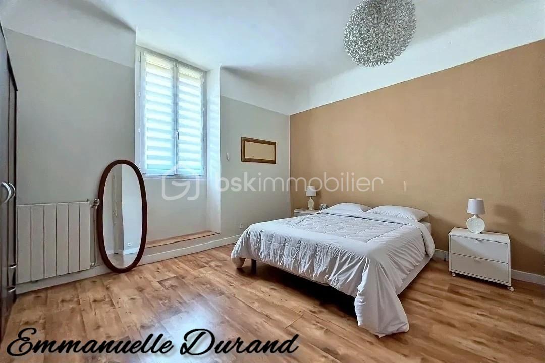 Maison de ville de 224 m² - 4 a.jpg