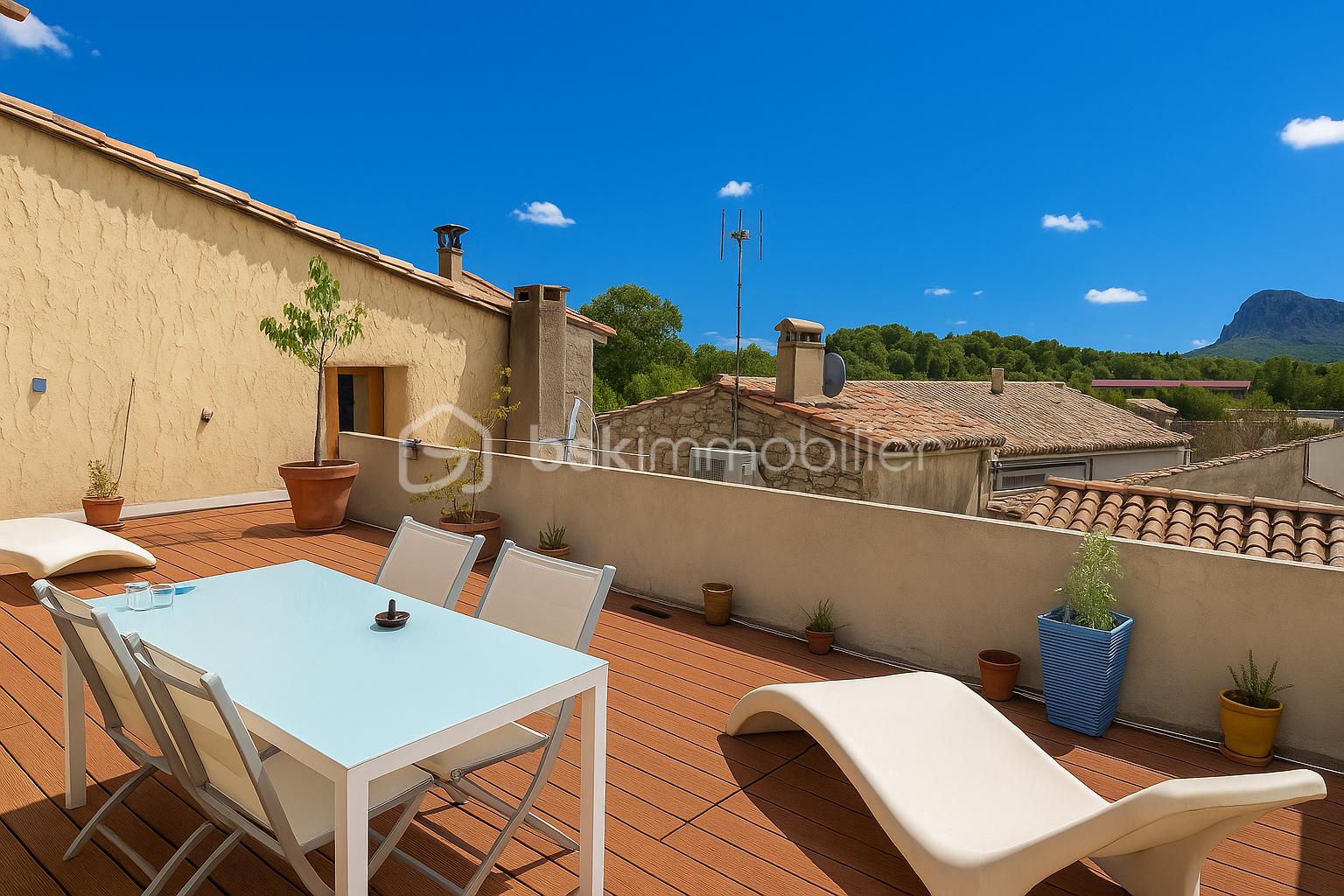 Maison de village de 218 m²