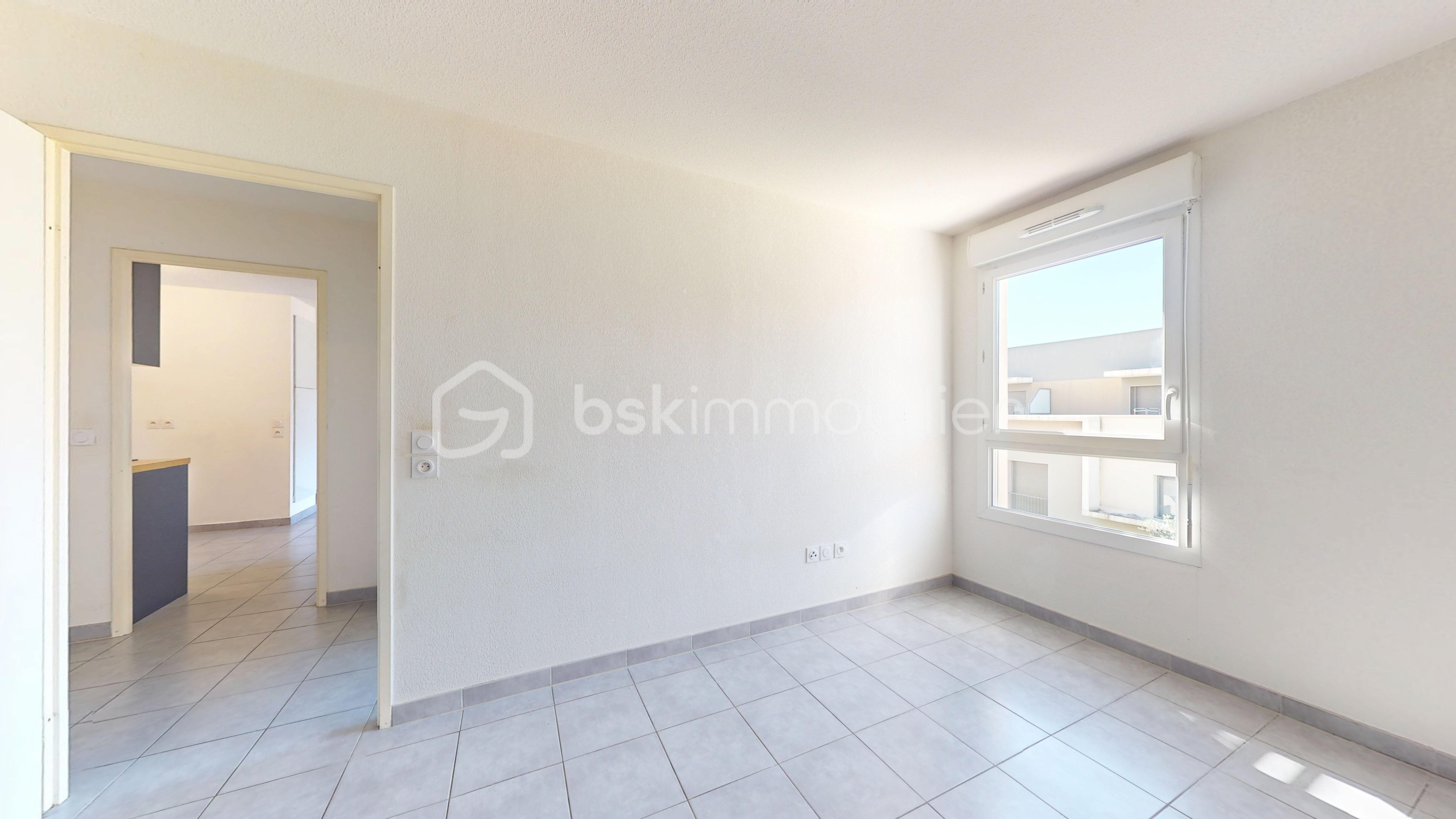 Appartement-T3-terrasse-parking-04162026_183429.jpg
