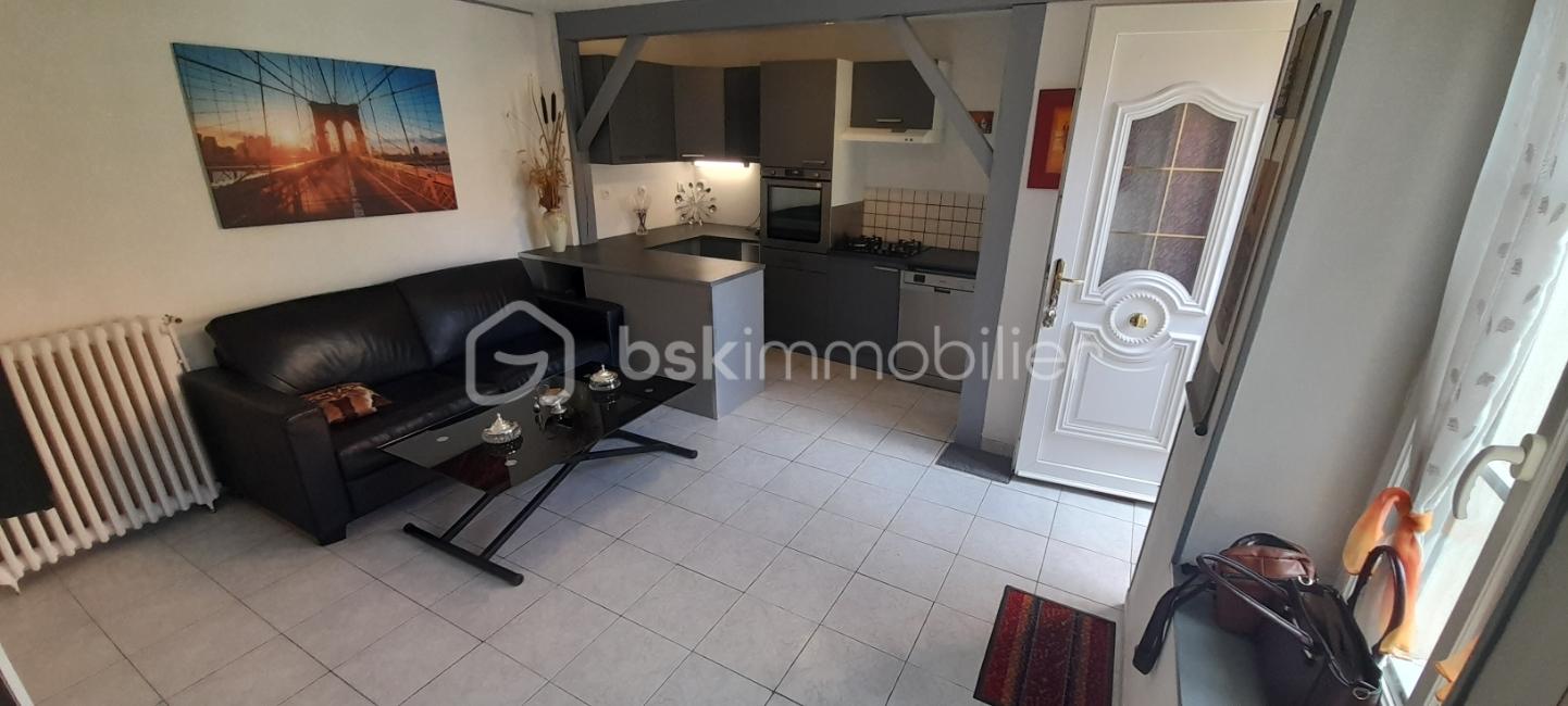 Maison de ville de 72 m² - Denise salon.JPG
