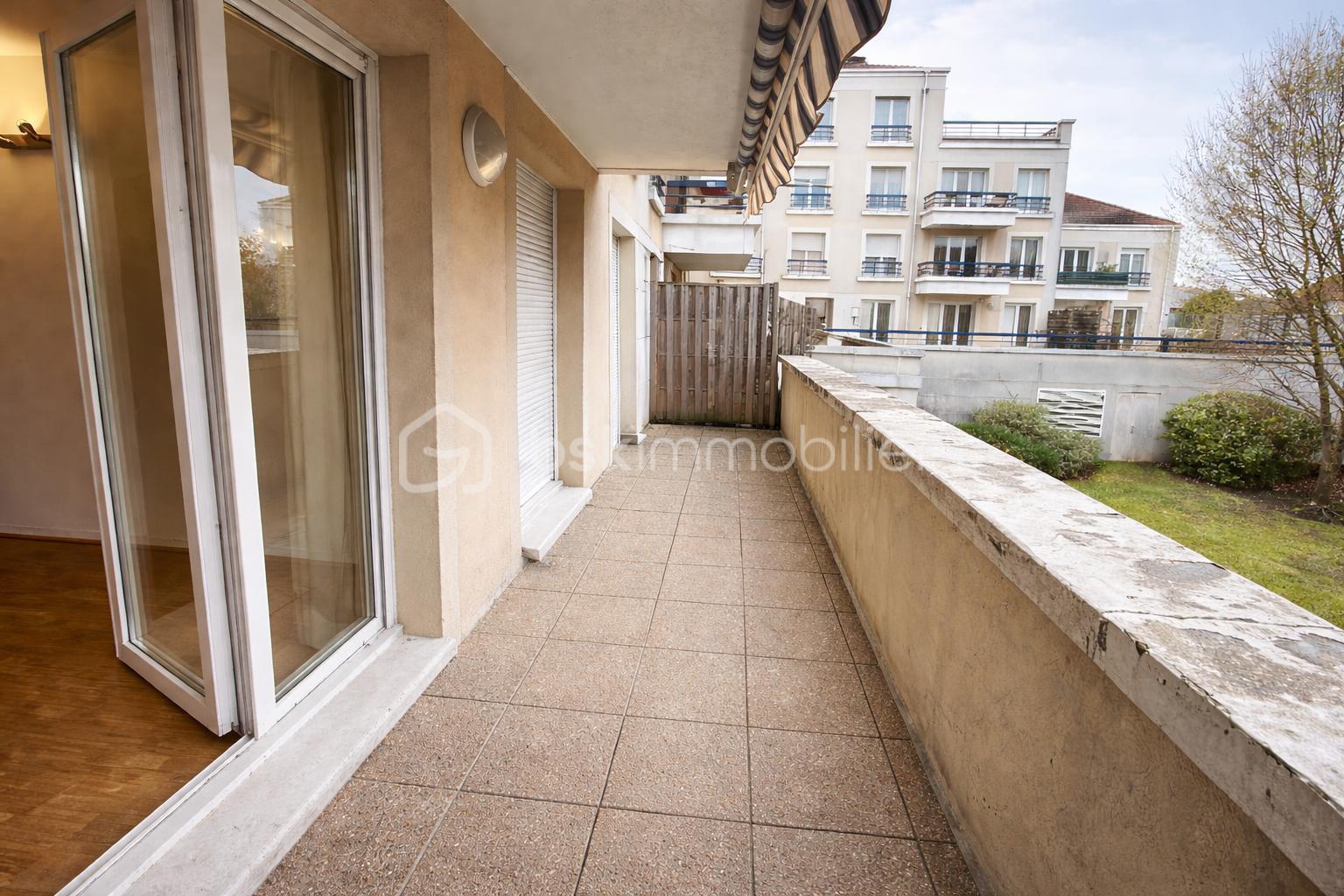 ChatGPT Image 12 avr. 2026 à 23_34_40.png