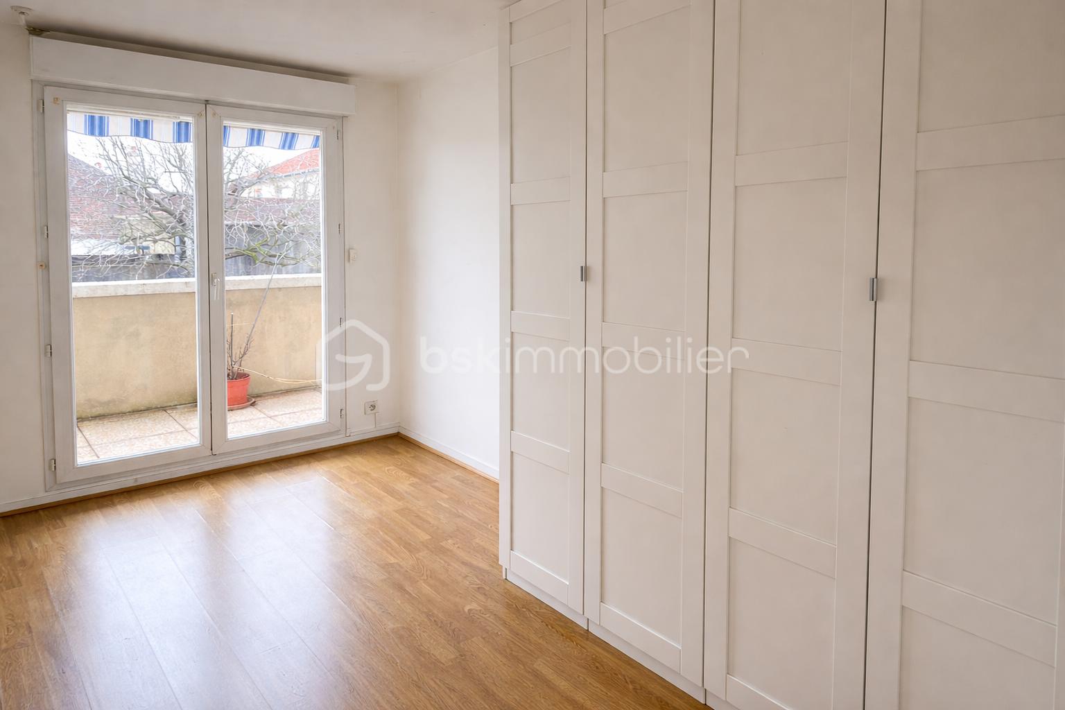 ChatGPT Image 12 avr. 2026 à 23_44_47.png