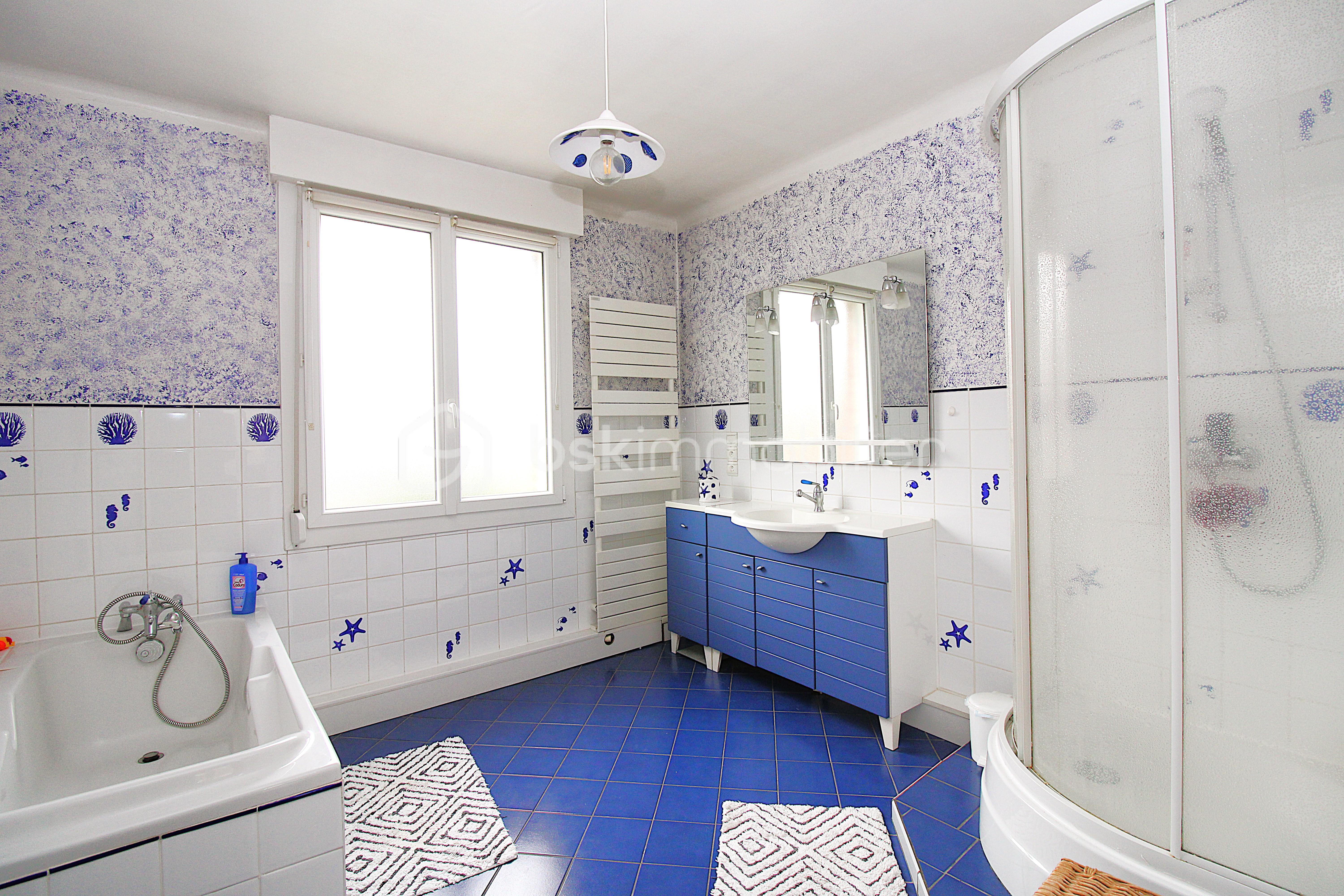 Maison de 130 m² - sdb.JPG