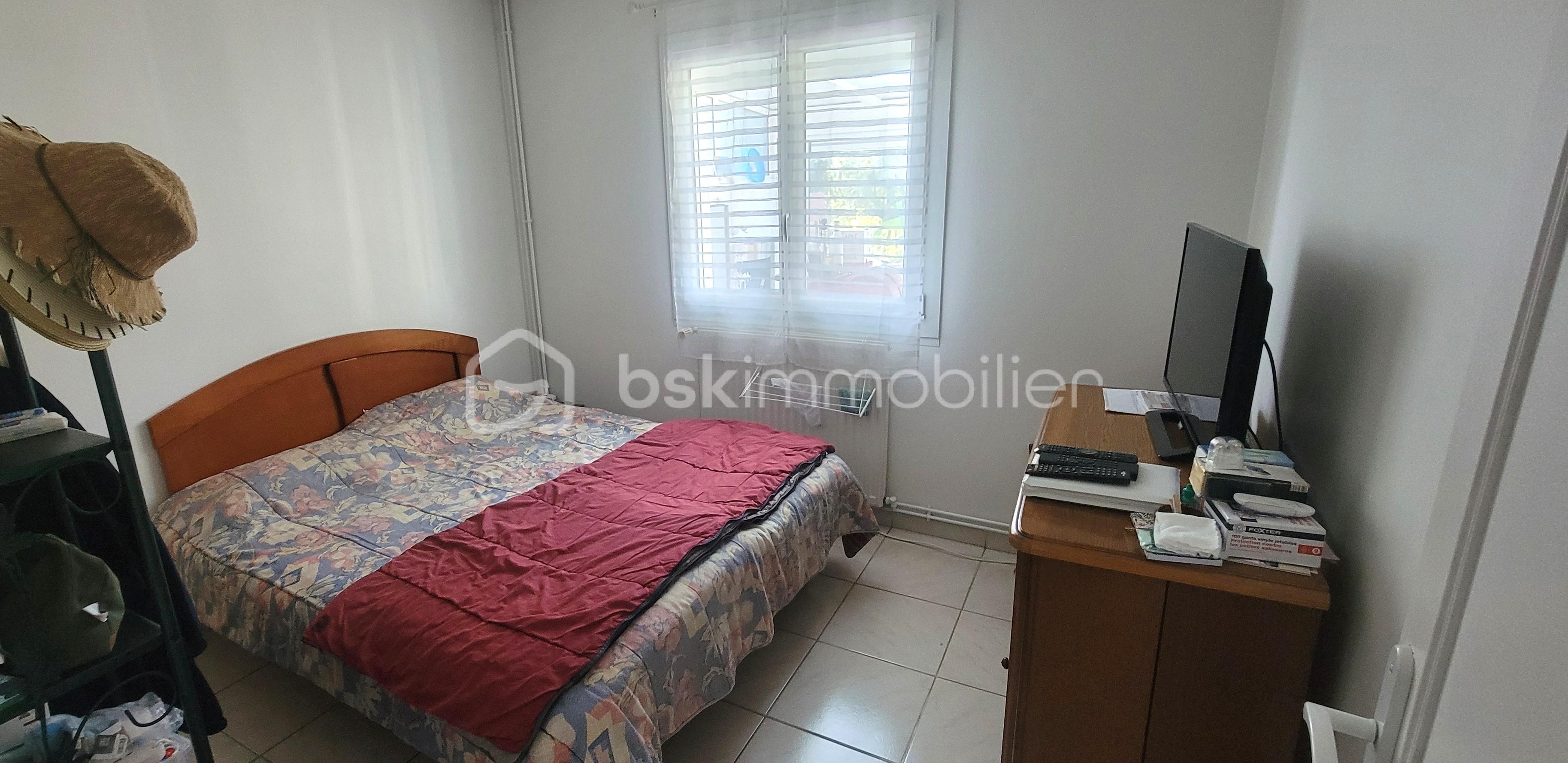 Maison de 149 m² - chambre2rdc.jpg