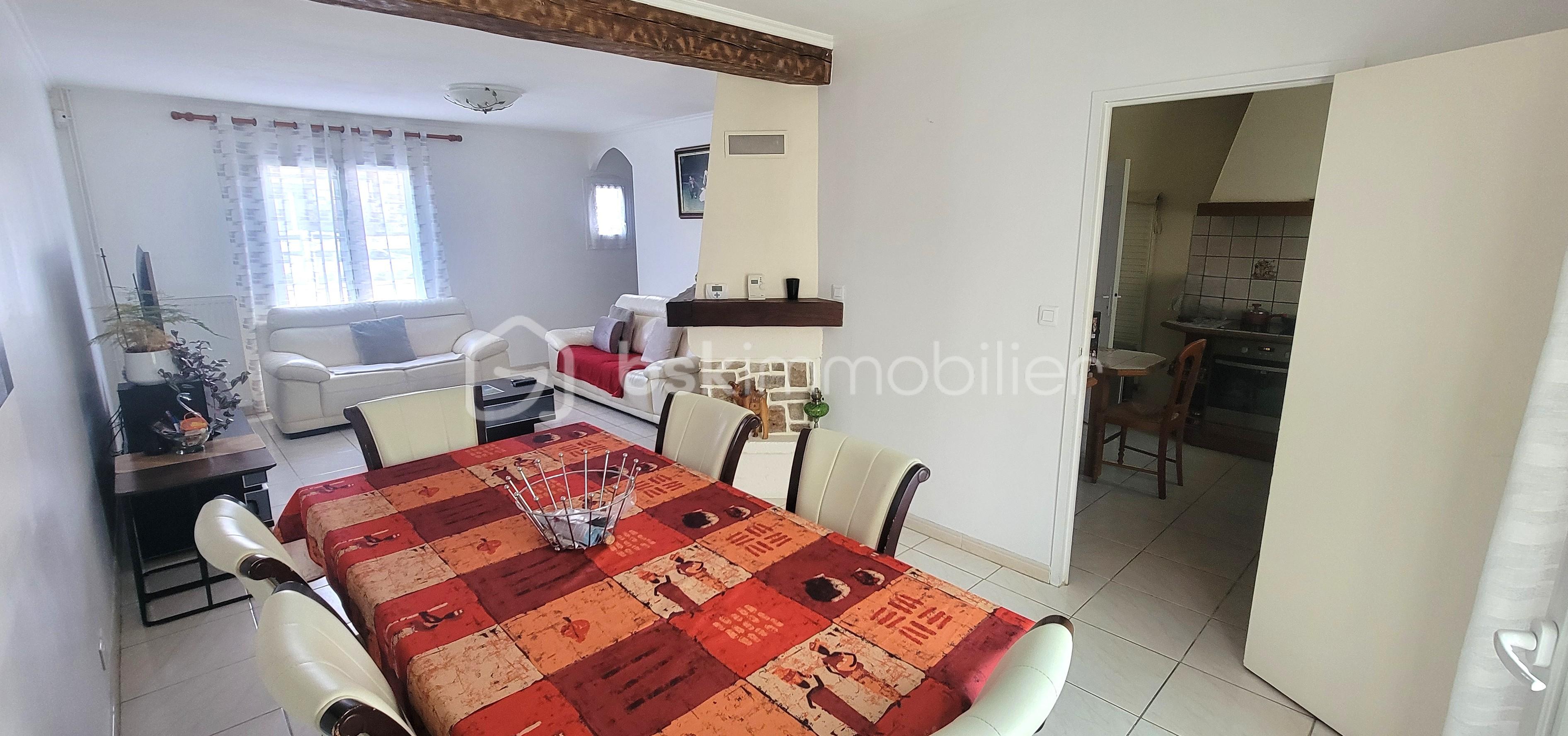 Maison de 149 m² - sejour3.jpg