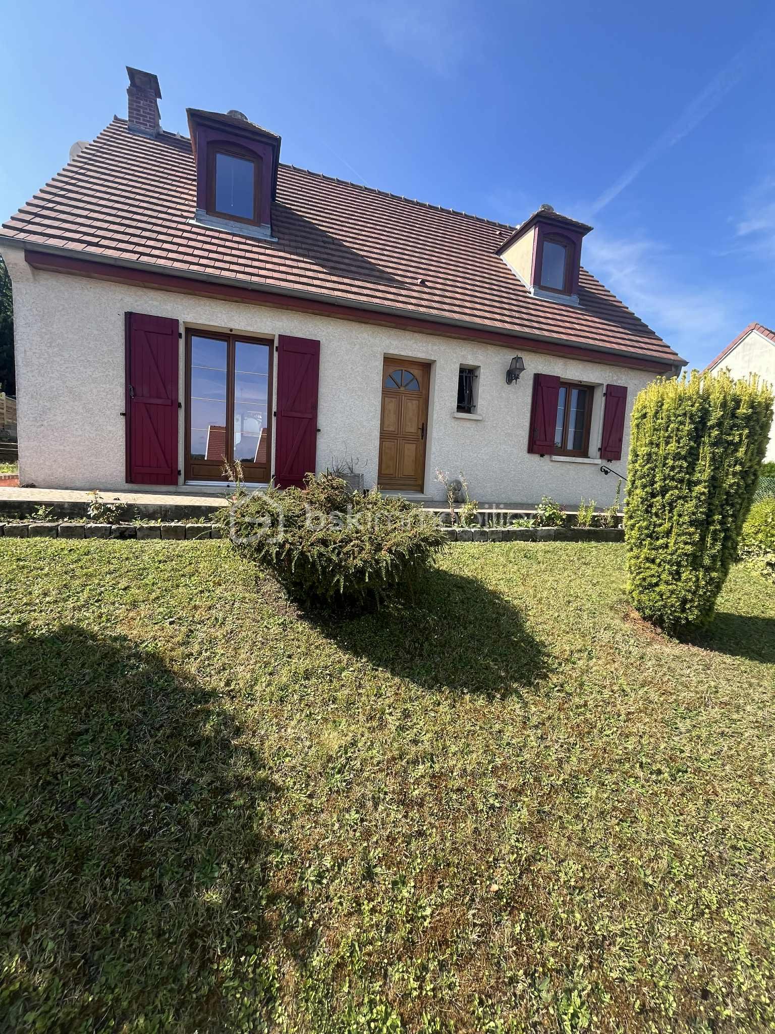 Pavillon de 125 m² - 7ee53636-2afe-47db-b659-c531e51208e8.jpg