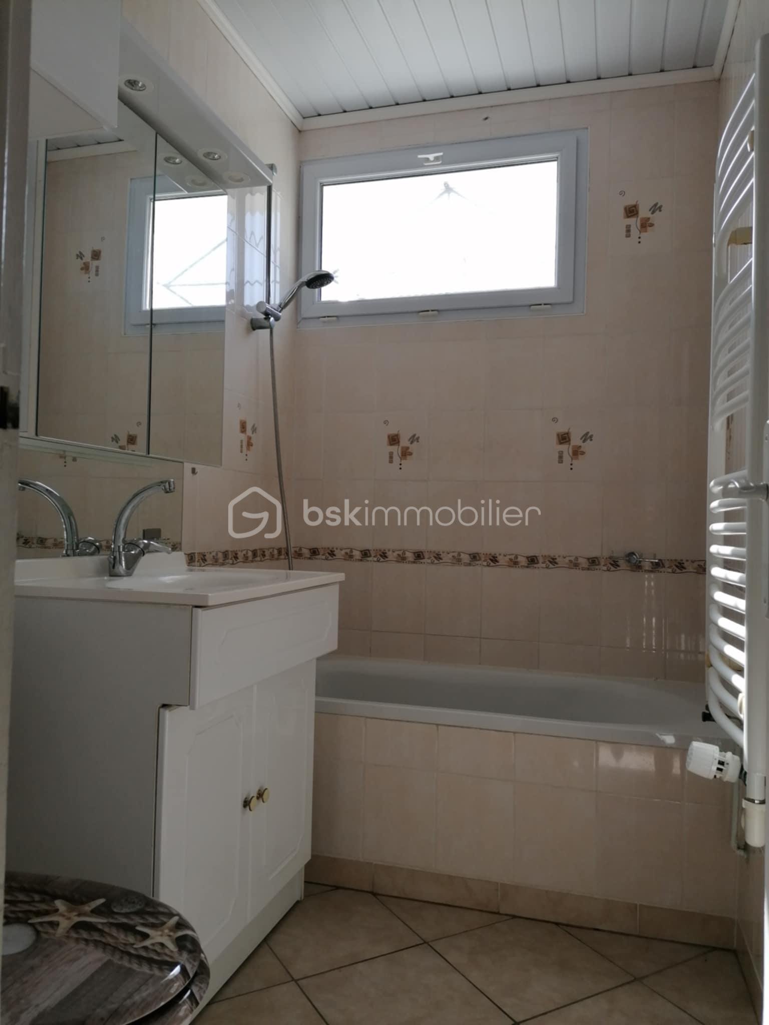 Maison de 61 m² - 164fc54b-4a6b-4cf7-b75e-c7981807bff9.jpeg