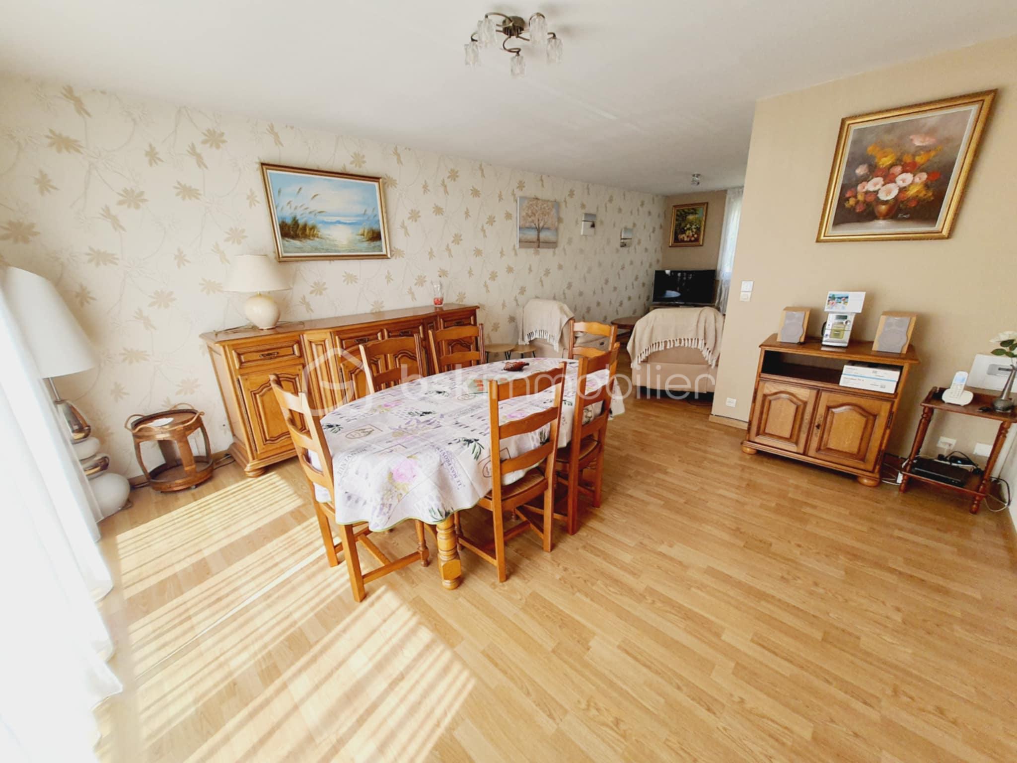 Maison de ville de 73 m² - 0d88a4b9-310a-453d-894b-c3dc908565f5.jpg