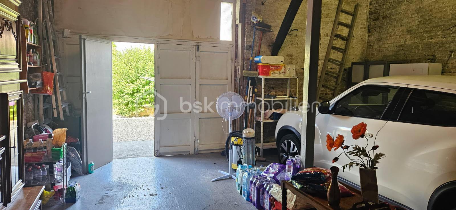 Maison de 112 m² - garage.jpg