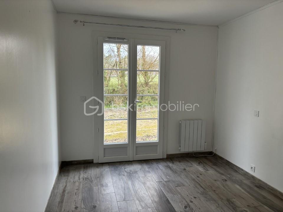 Maison de 102 m² - 4f2f2f95-a974-4c0d-aa7b-0197d797a5bb.jpg