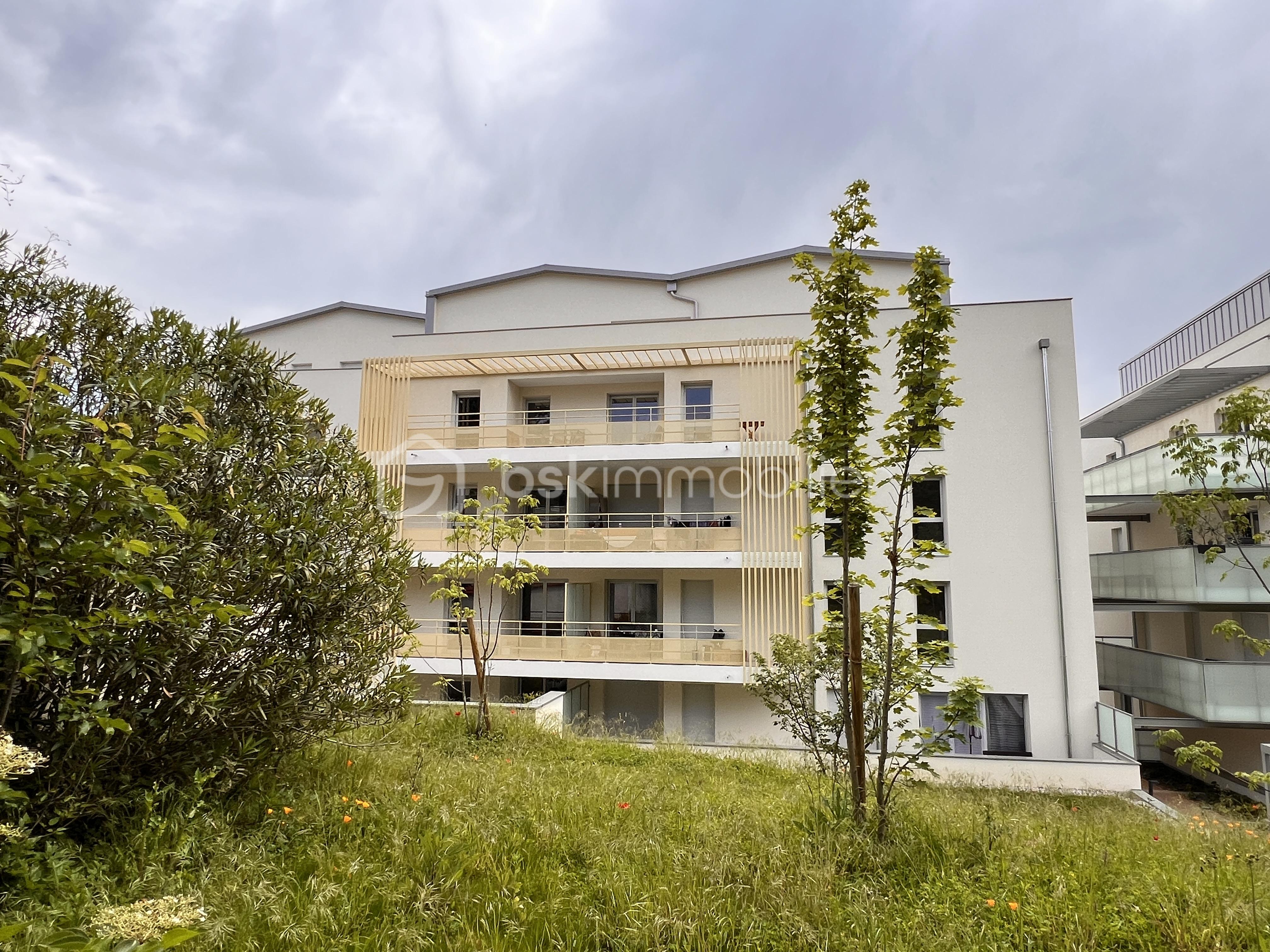 Appartement de 86 m² - vueimmeuble.JPG