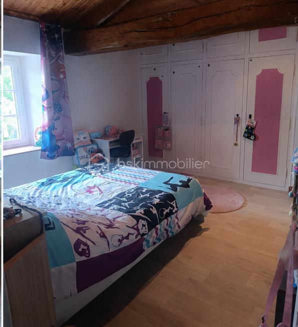 CHAMBRE 9.png