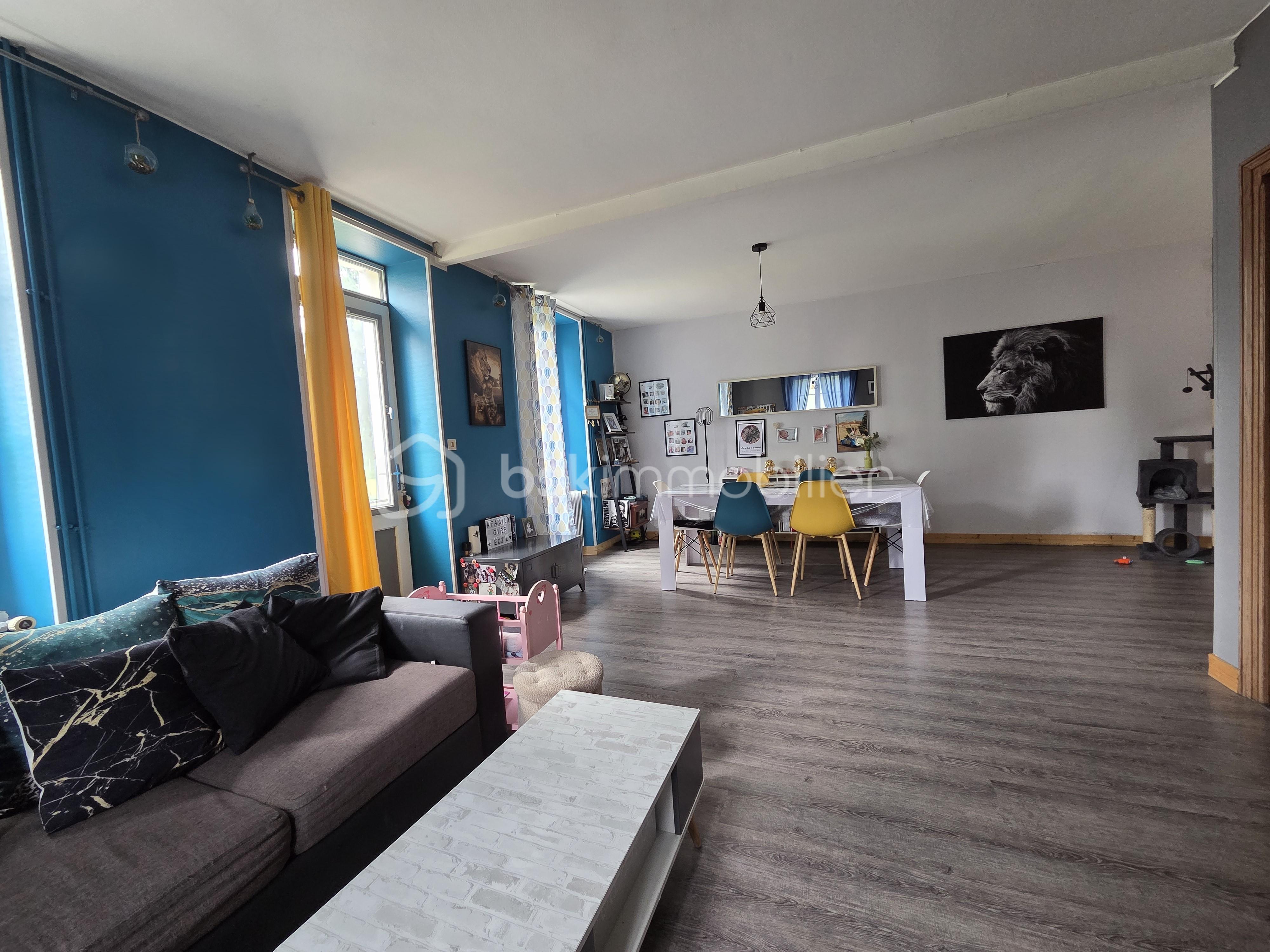 Maison ancienne de 234 m² - SALON 1.jpg