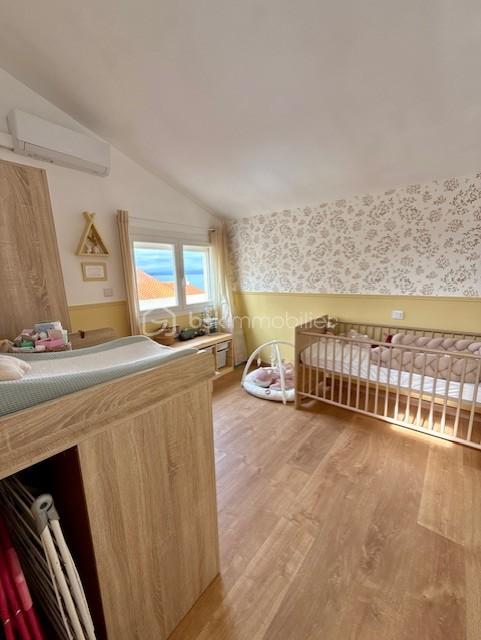 Maison de 80 m² - chambre 1 etage.jpg