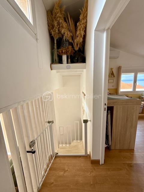 Maison de 80 m² - couloir.jpg