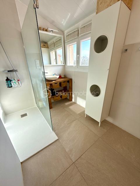 Maison de 80 m² - sdb.jpg